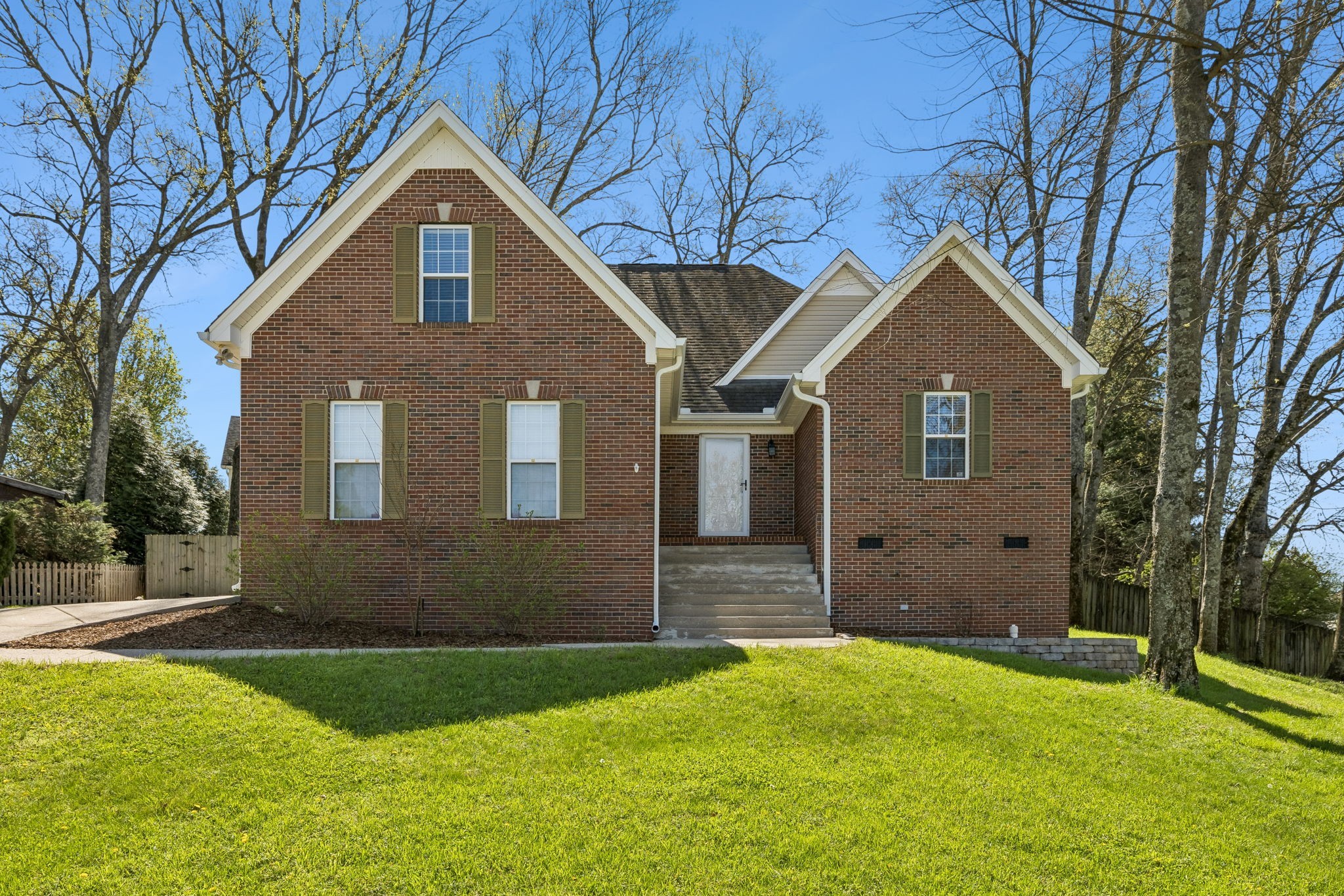 1615 Pacer Ct