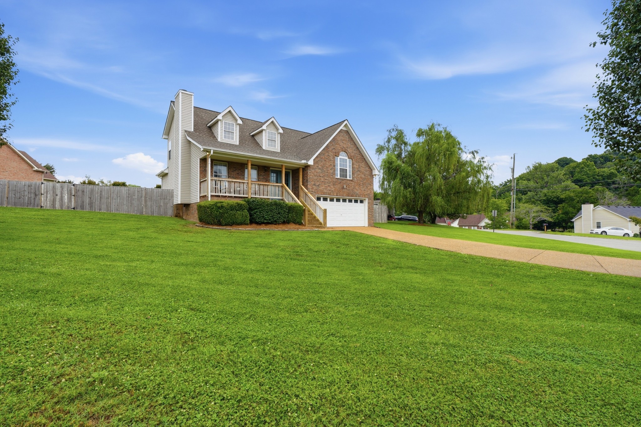 104 Brookview Cir