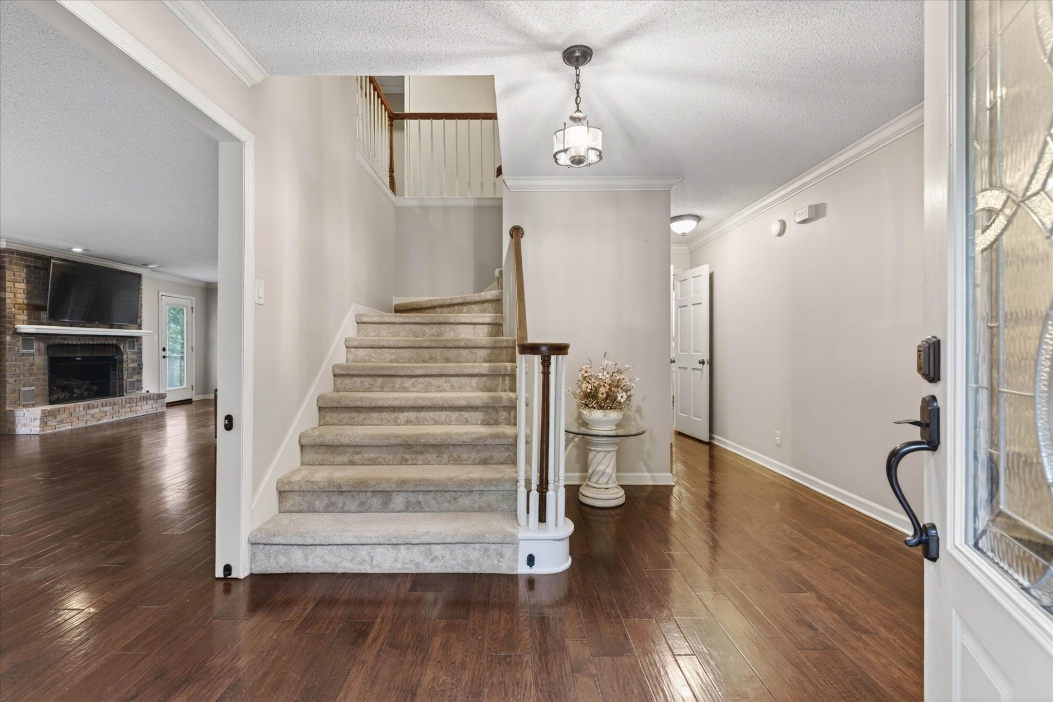 1610 Deerfield Dr