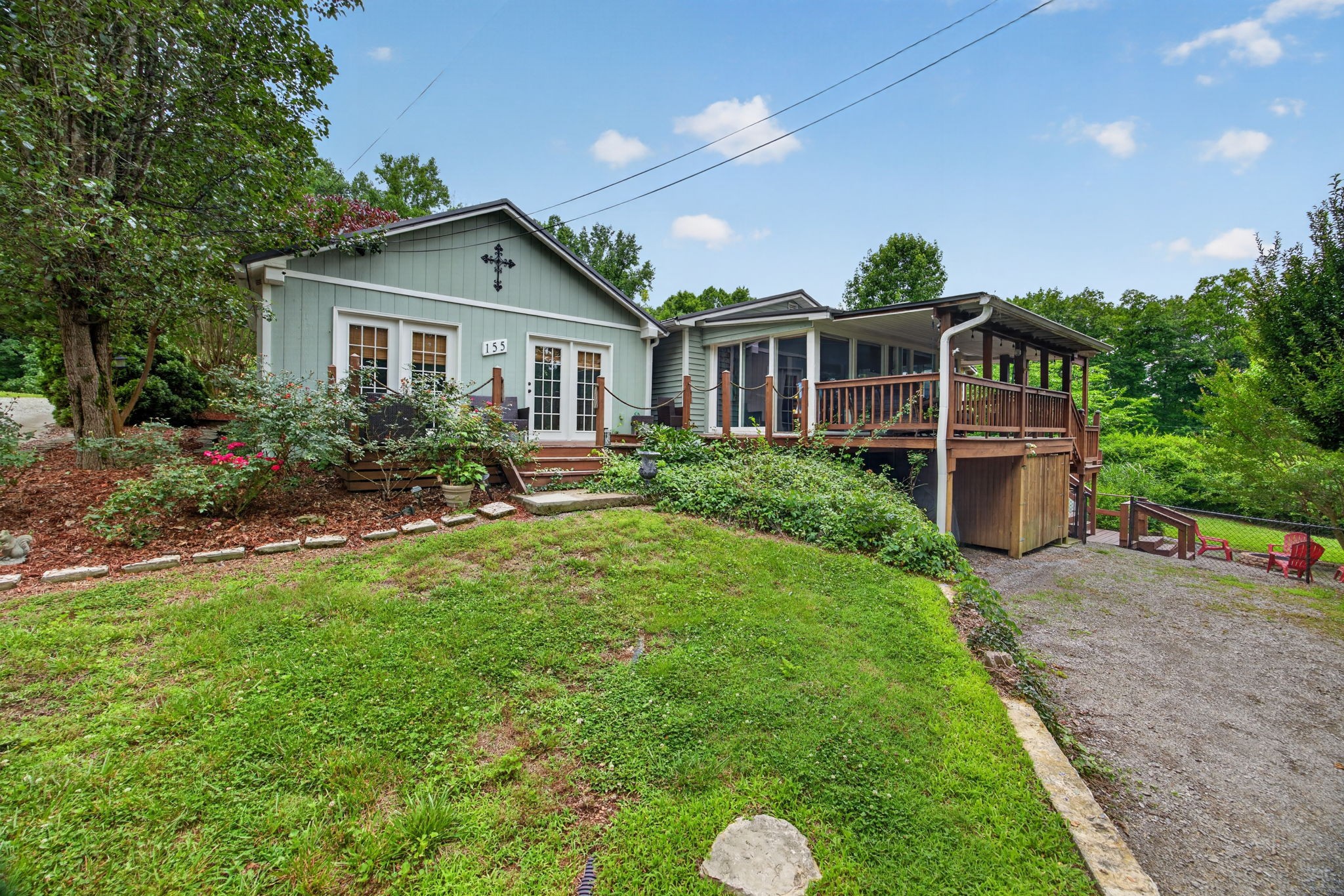 155 Mayberry Dr
