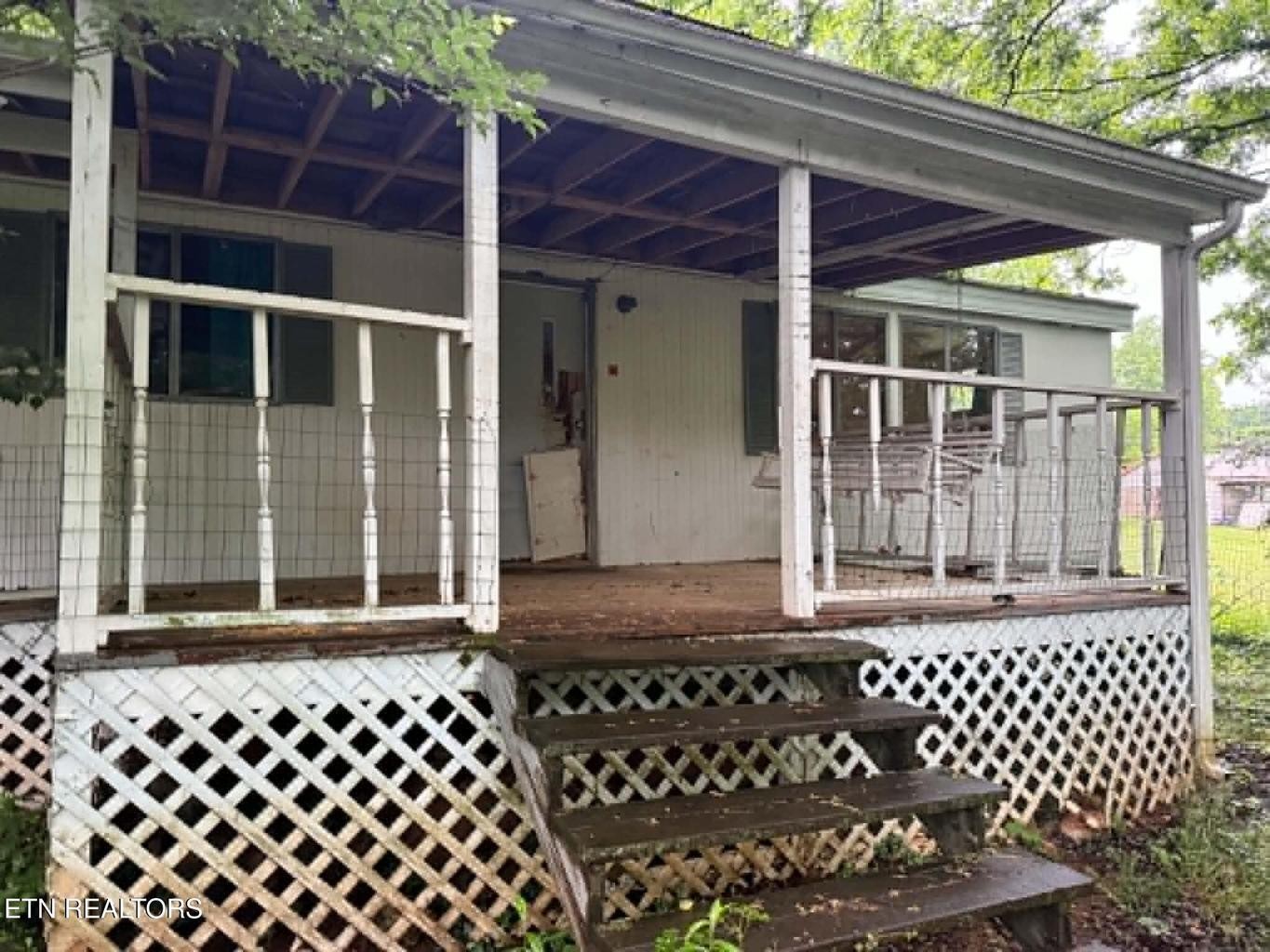 1604 Lamar Street