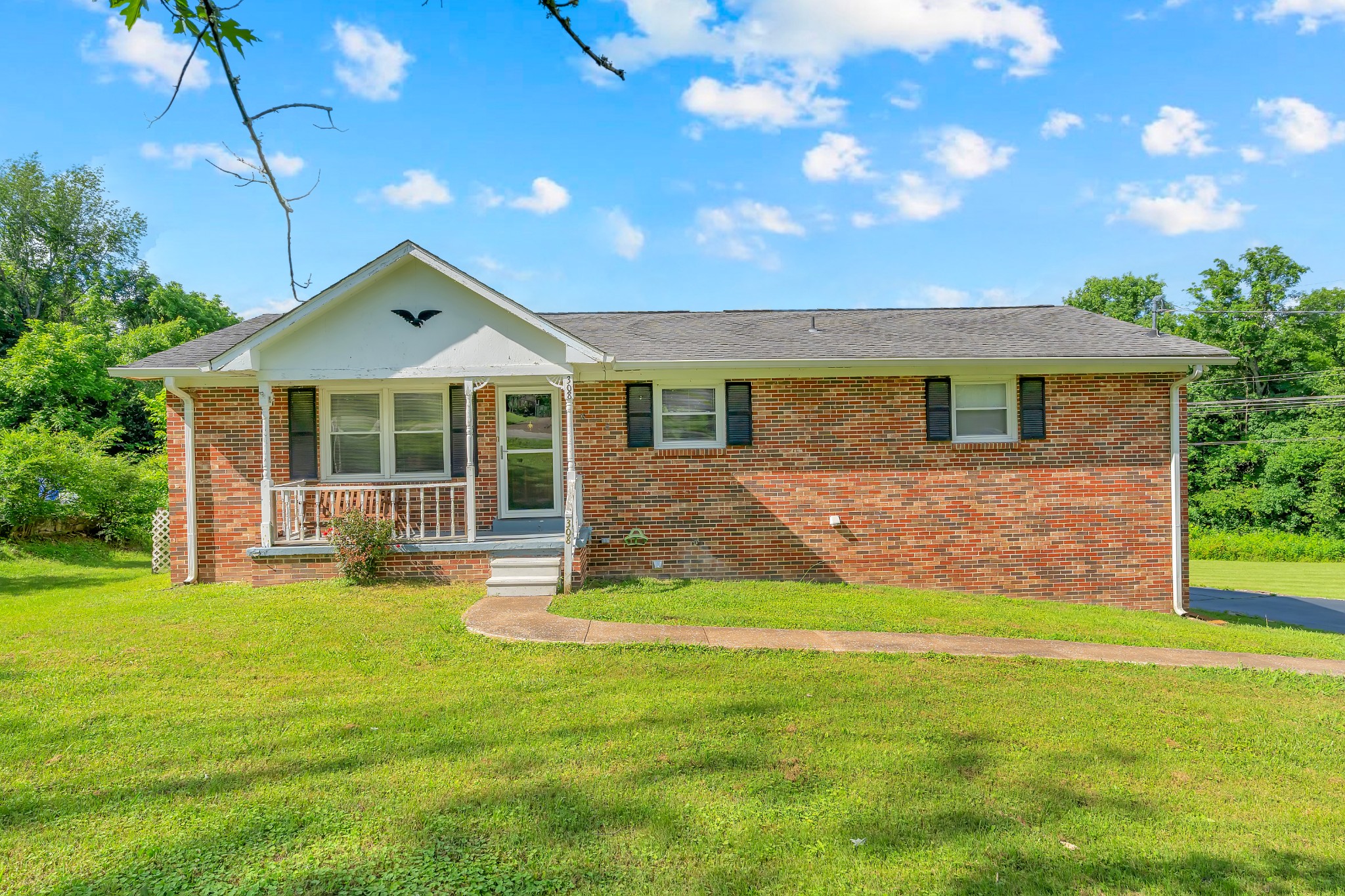 308 Lake Dr