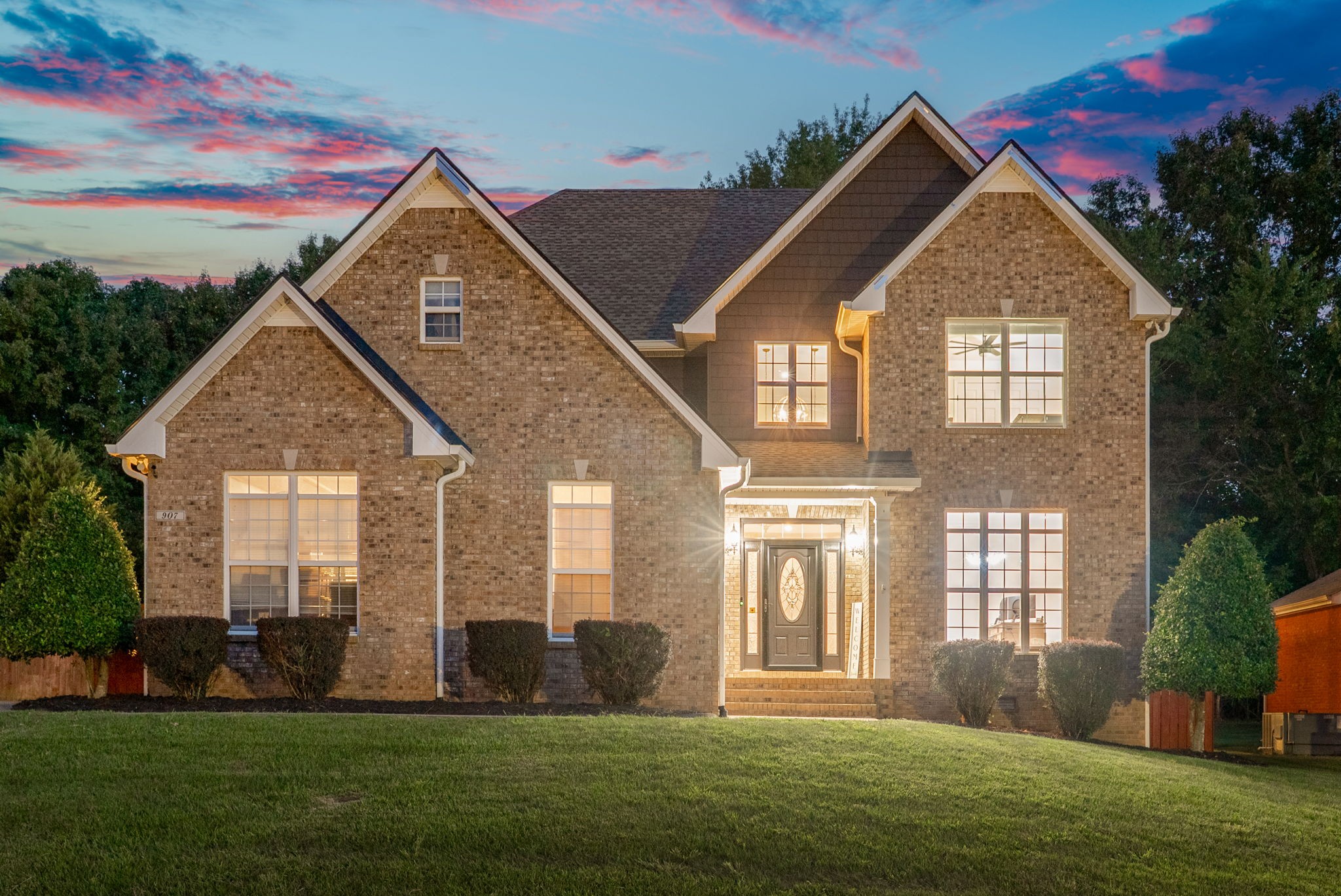 907 Terraceside Cir