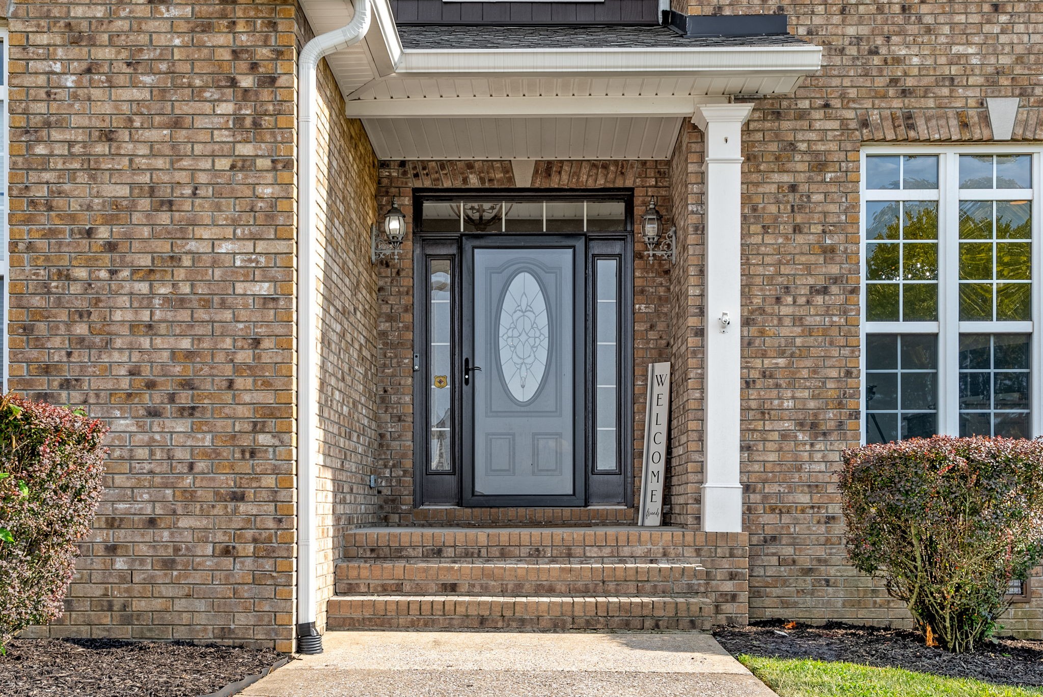 907 Terraceside Cir