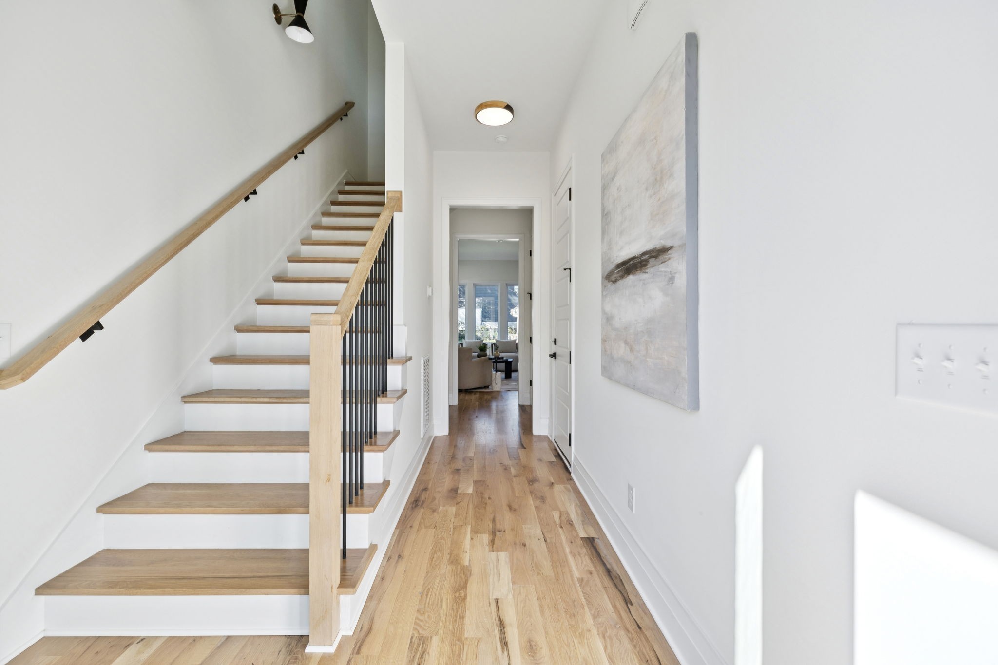 519 Elaine Ave