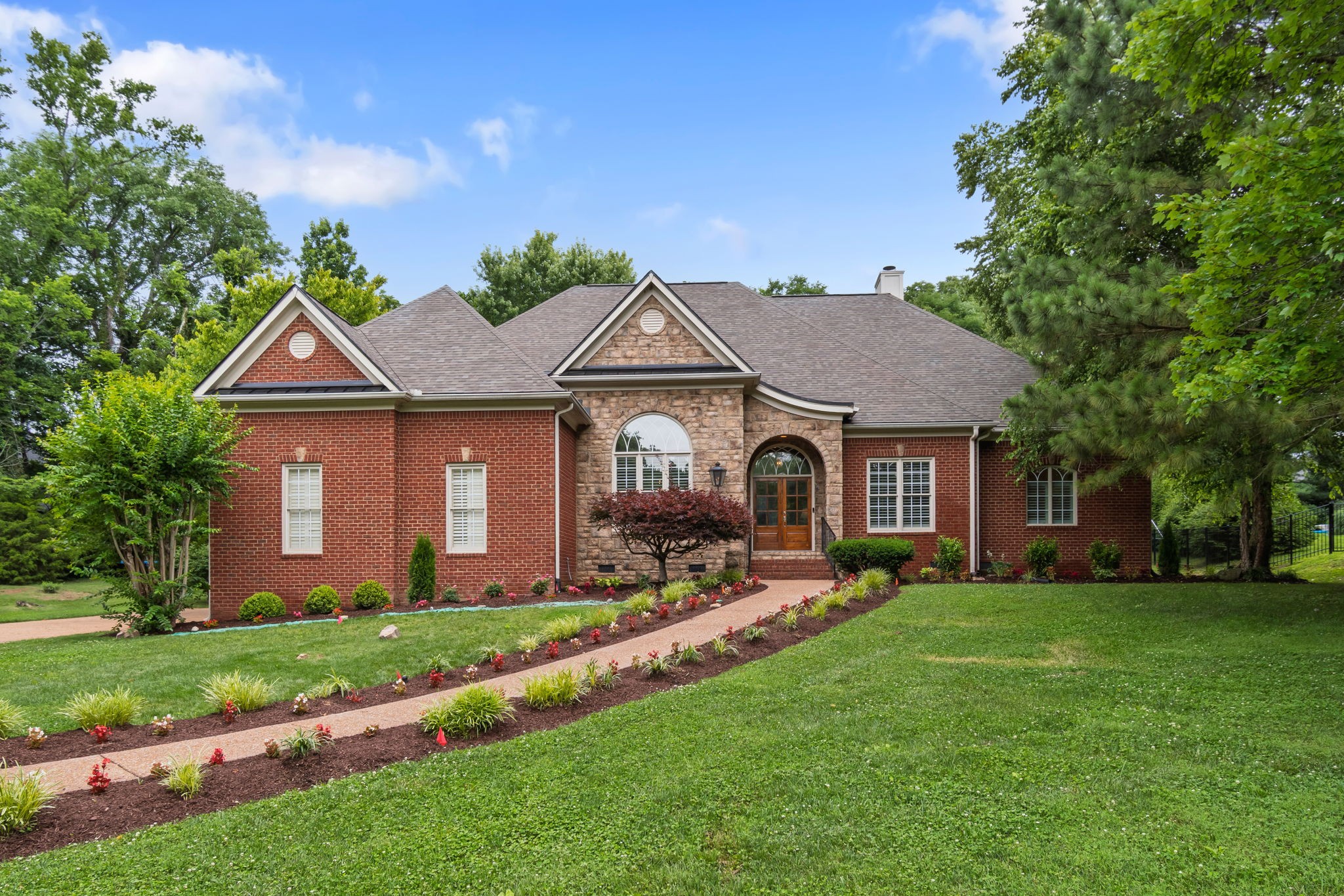 804 Highgrove Cir
