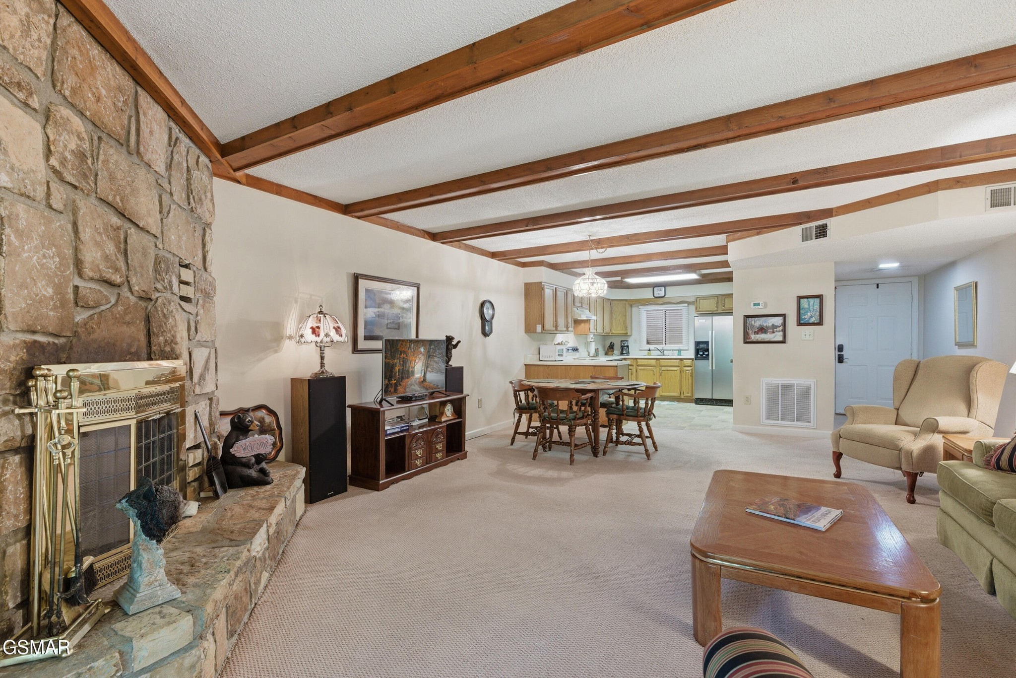 221 Woodland Road