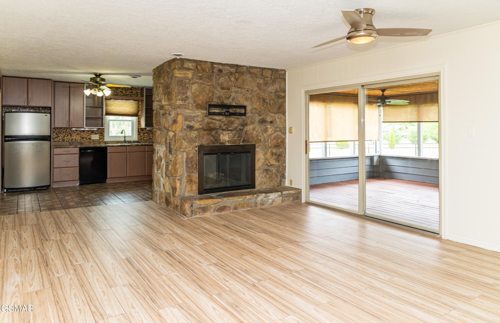 302 Park View Circle