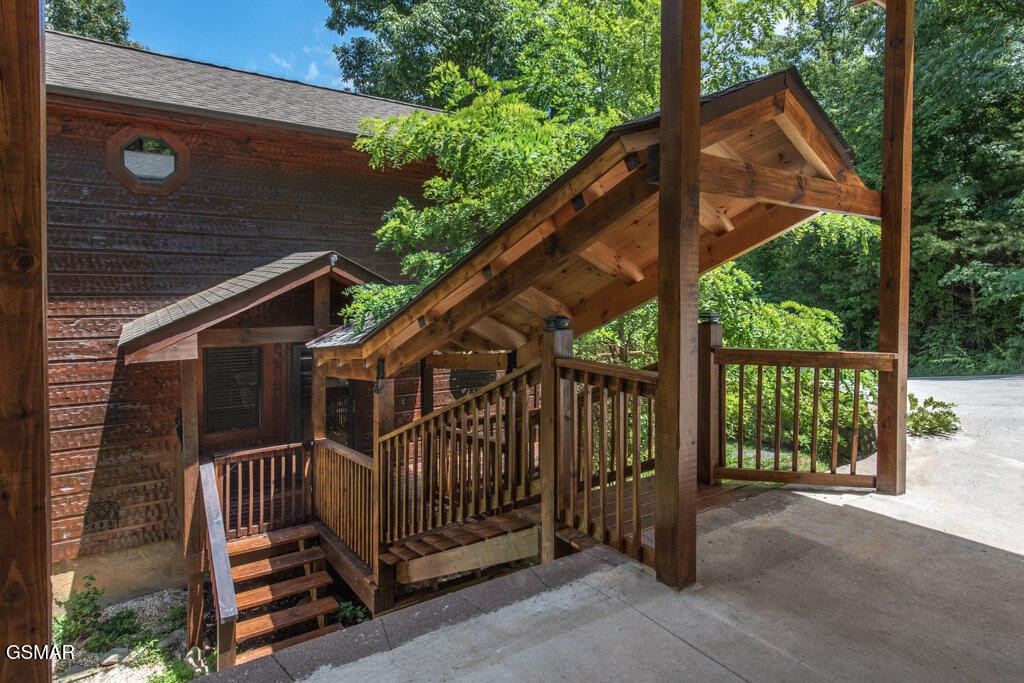 3103 Perry Circle Lane