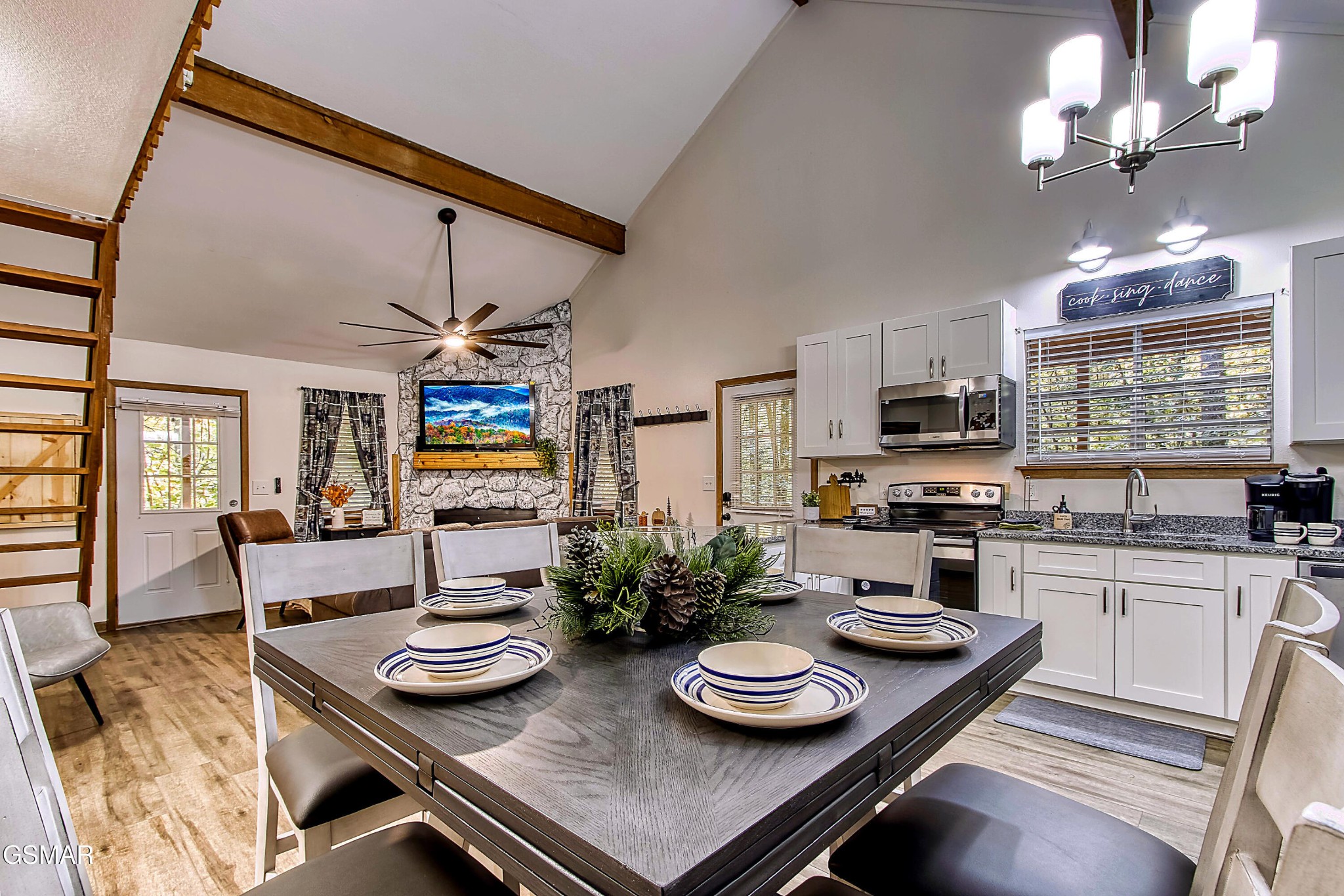 2275 Lones Branch Lane