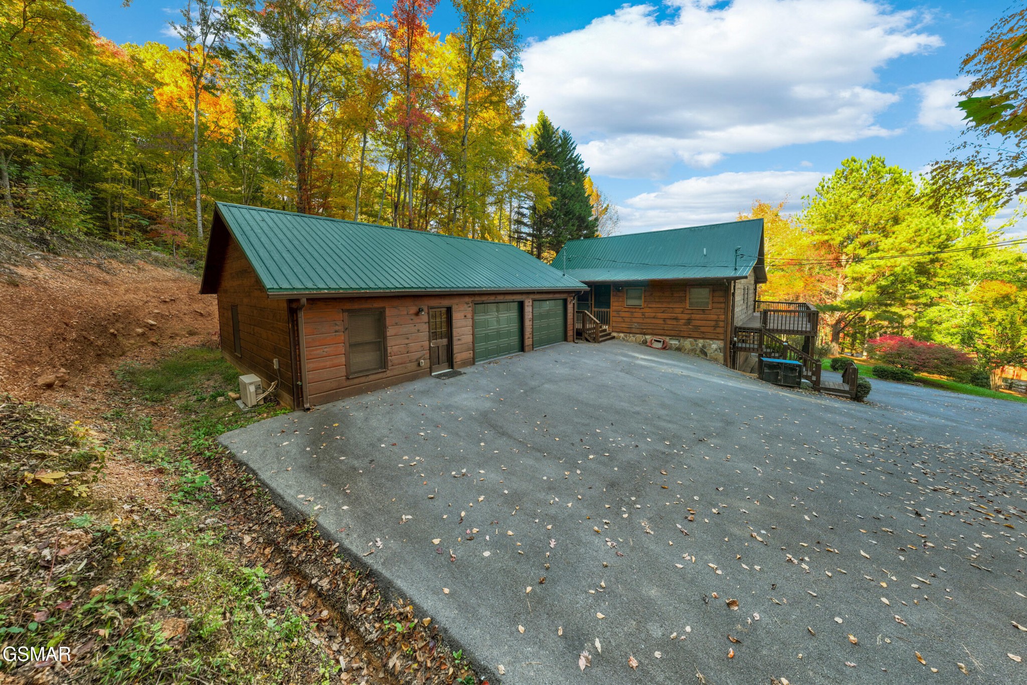 4094 Hickory Hollow Way