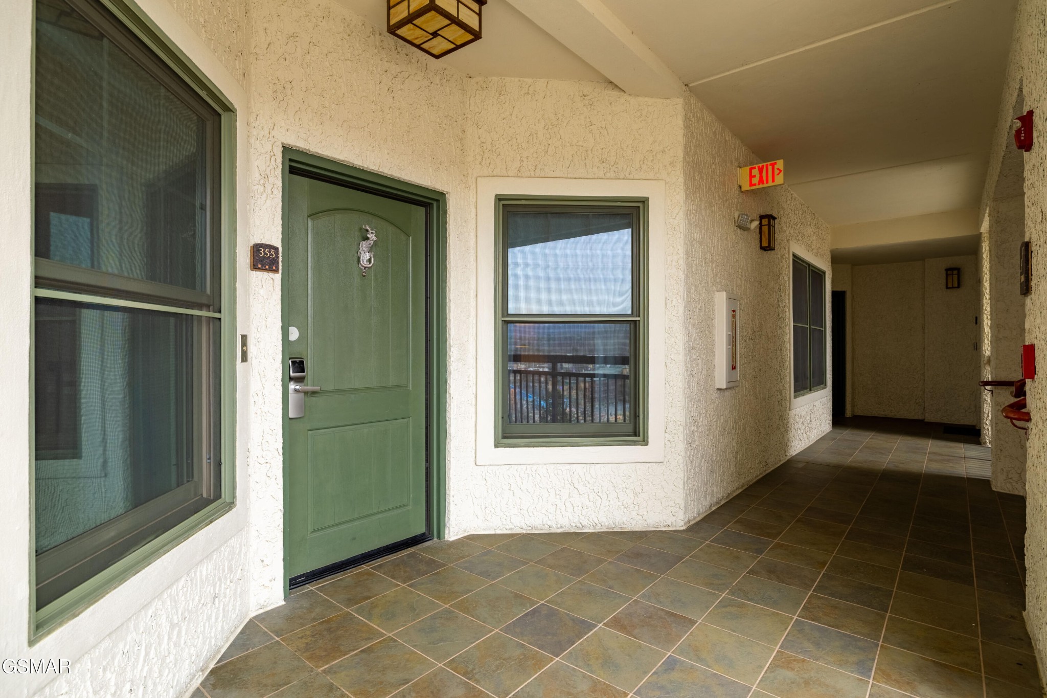 212 Dollywood Lane