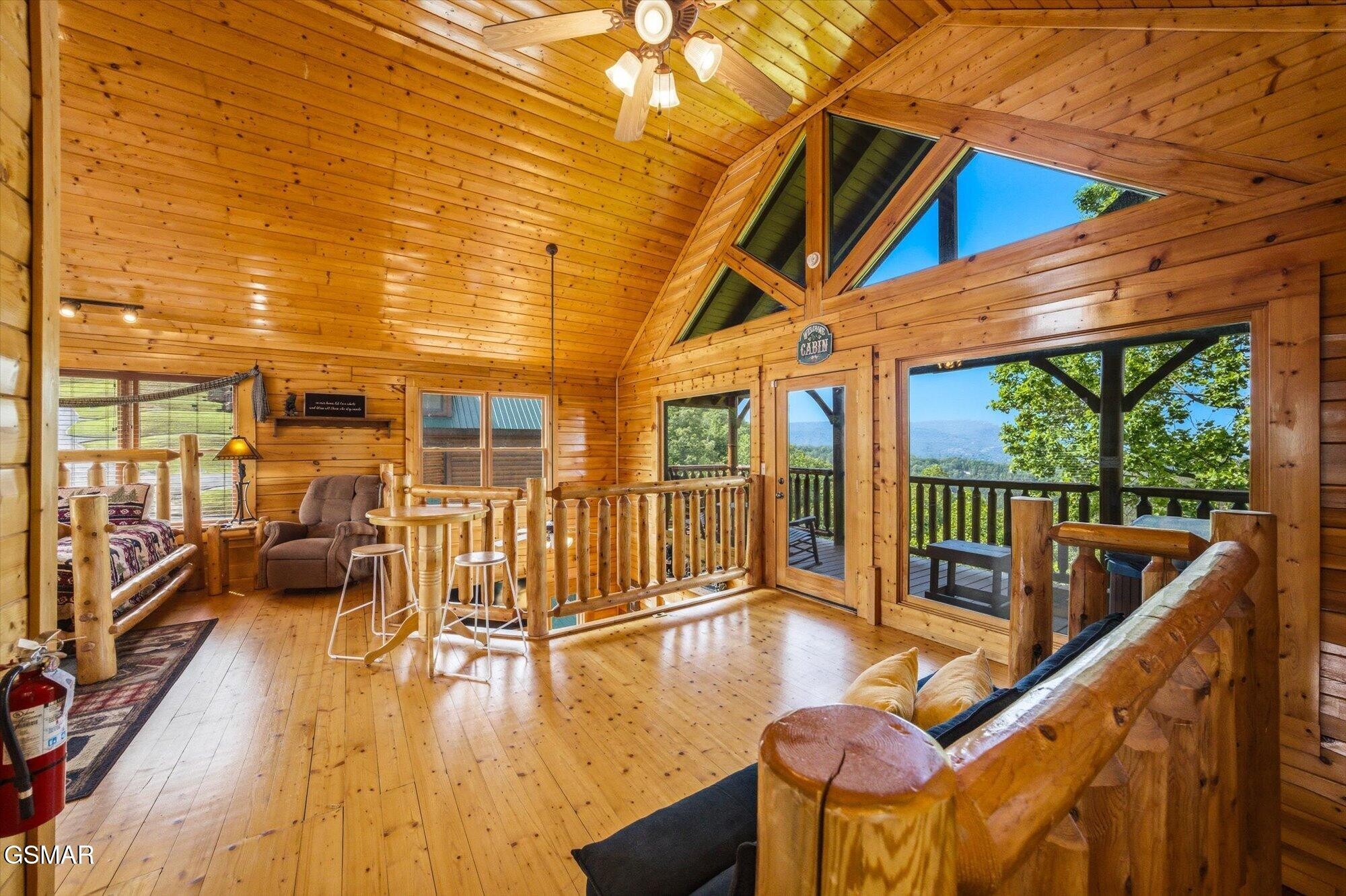 2809 White Oak Ridge Lane
