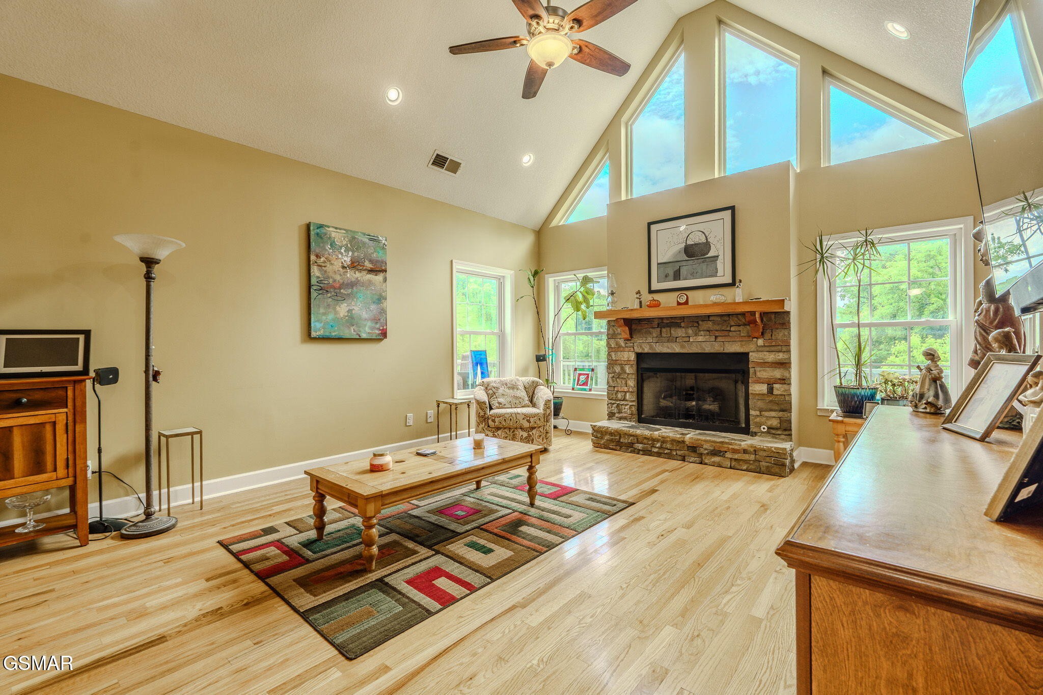 188 Happy Hollow Road