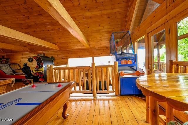 1044 Black Bear Cub Way