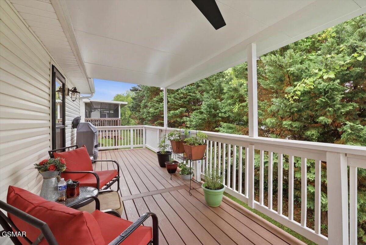 1523 Mayberry Lane