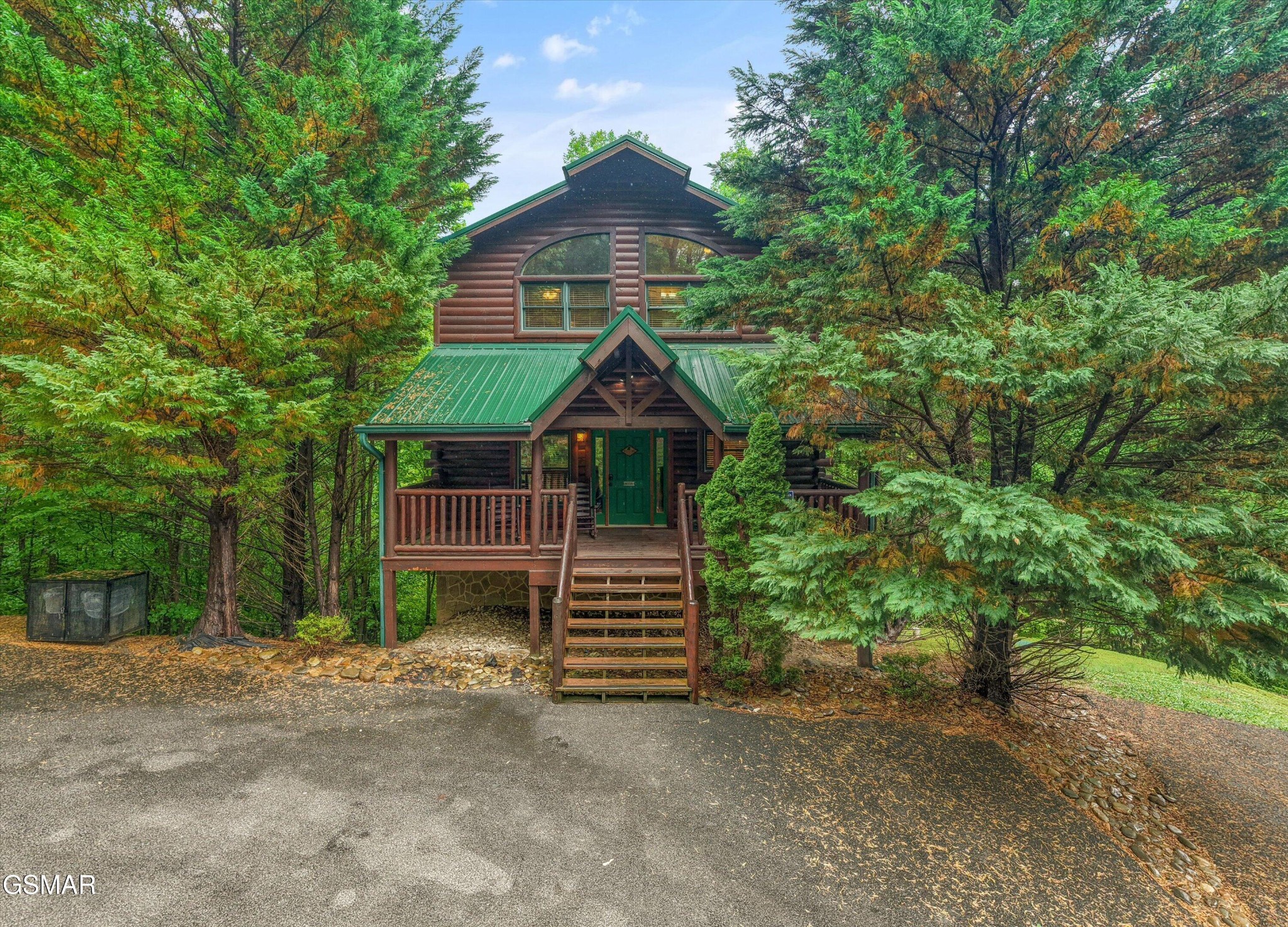 1915 Elk Springs Way