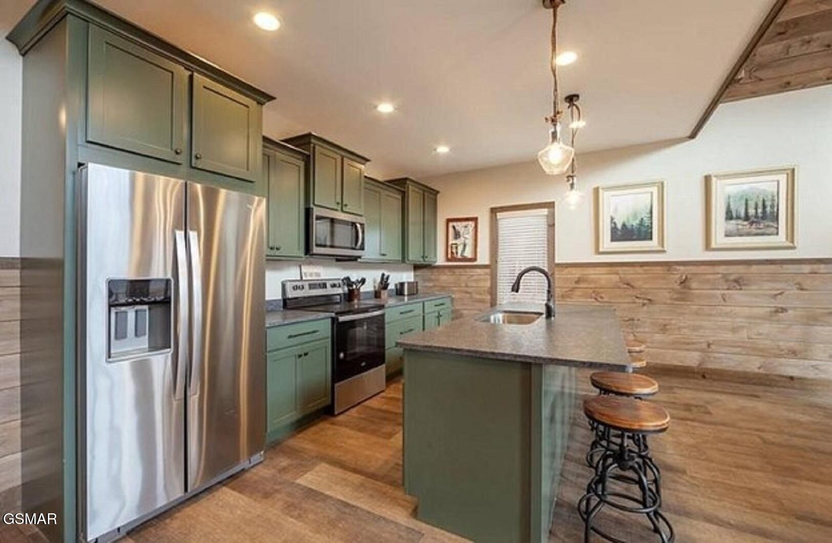 1563 Mountain Dreams Way