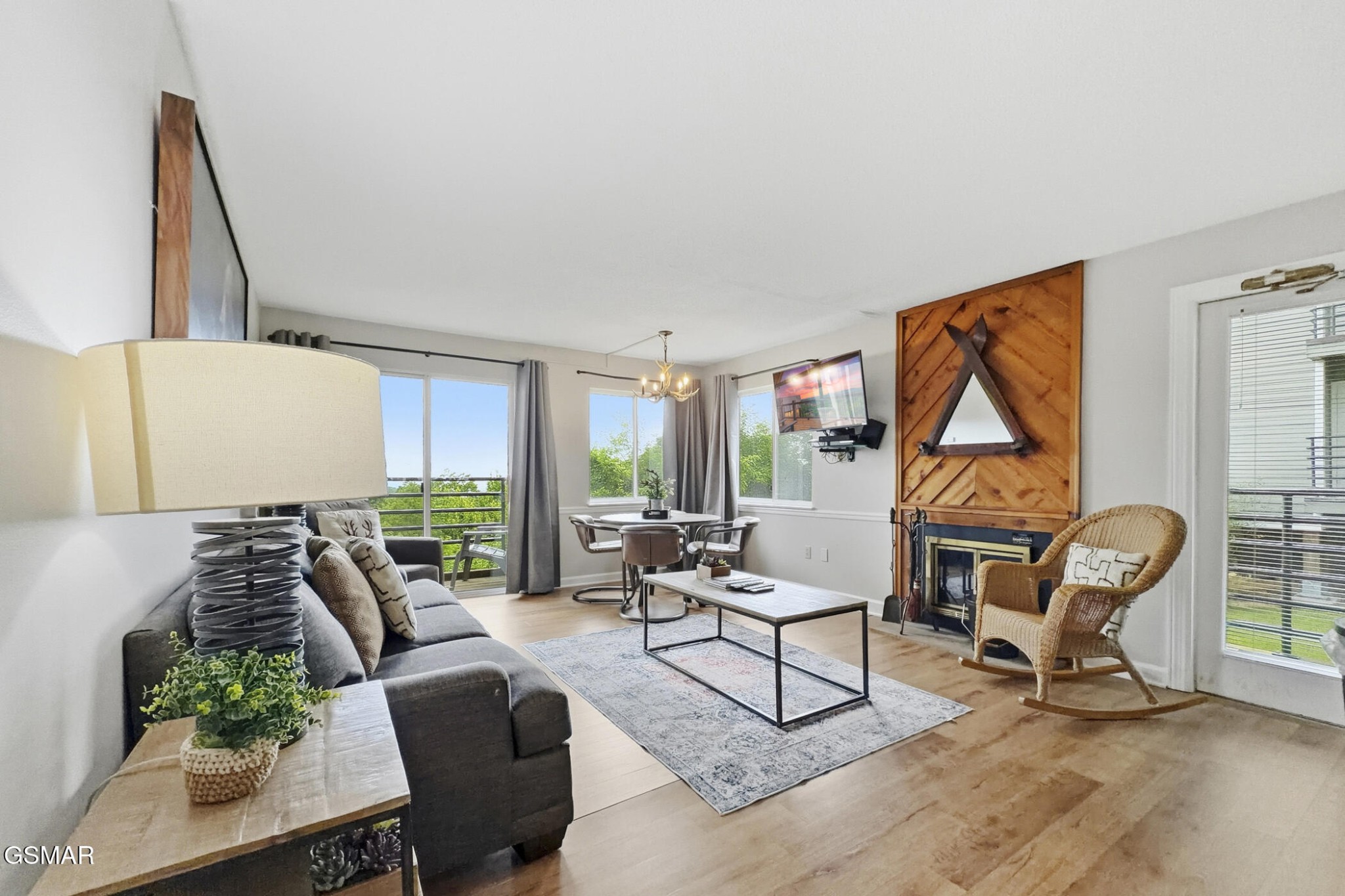 1260 Ski View Drive