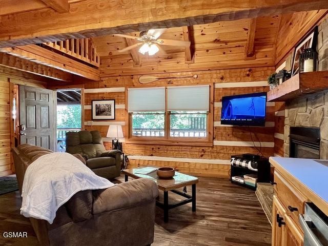 432 Hideaway Ridge Circle