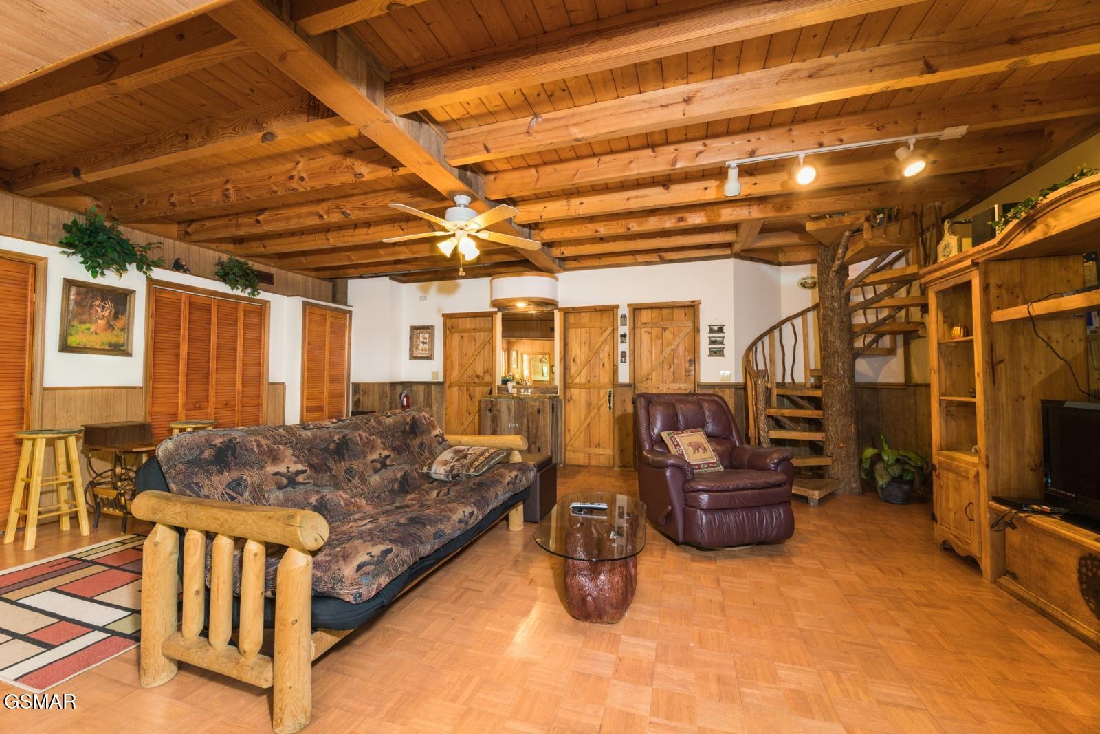 1009 Ravens Ford Way