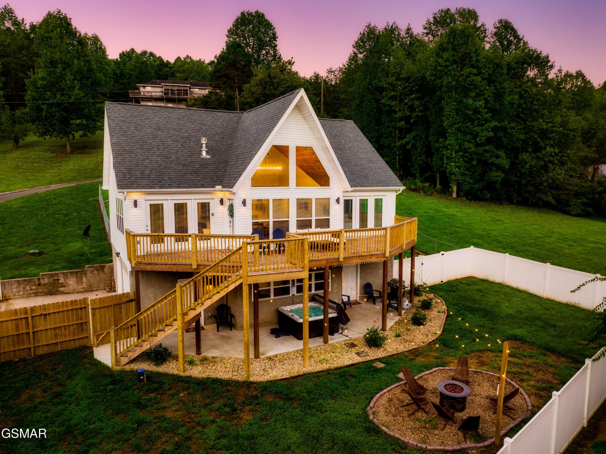 3885 Katelyns Lane
