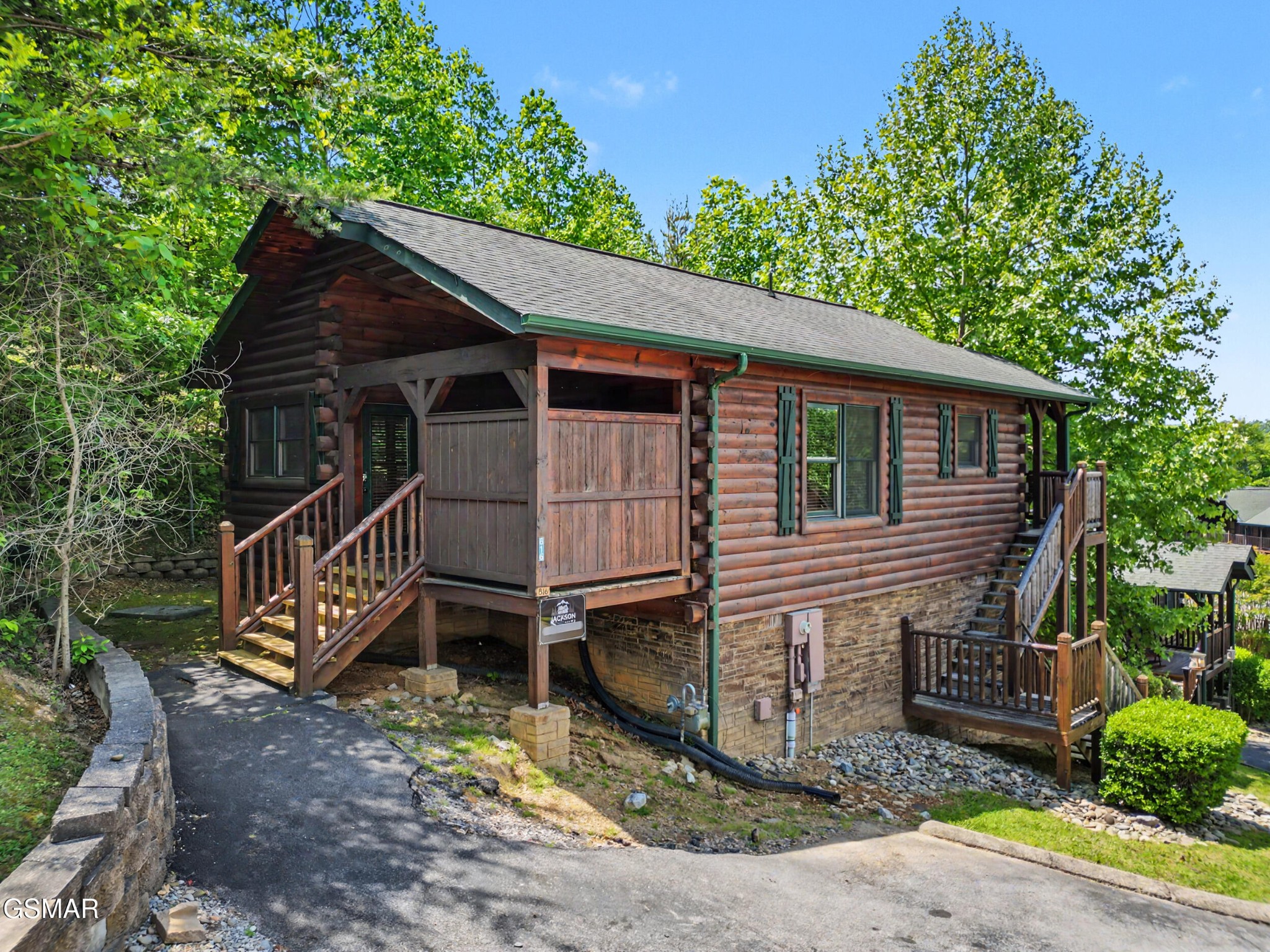816 Spirit Loop Way