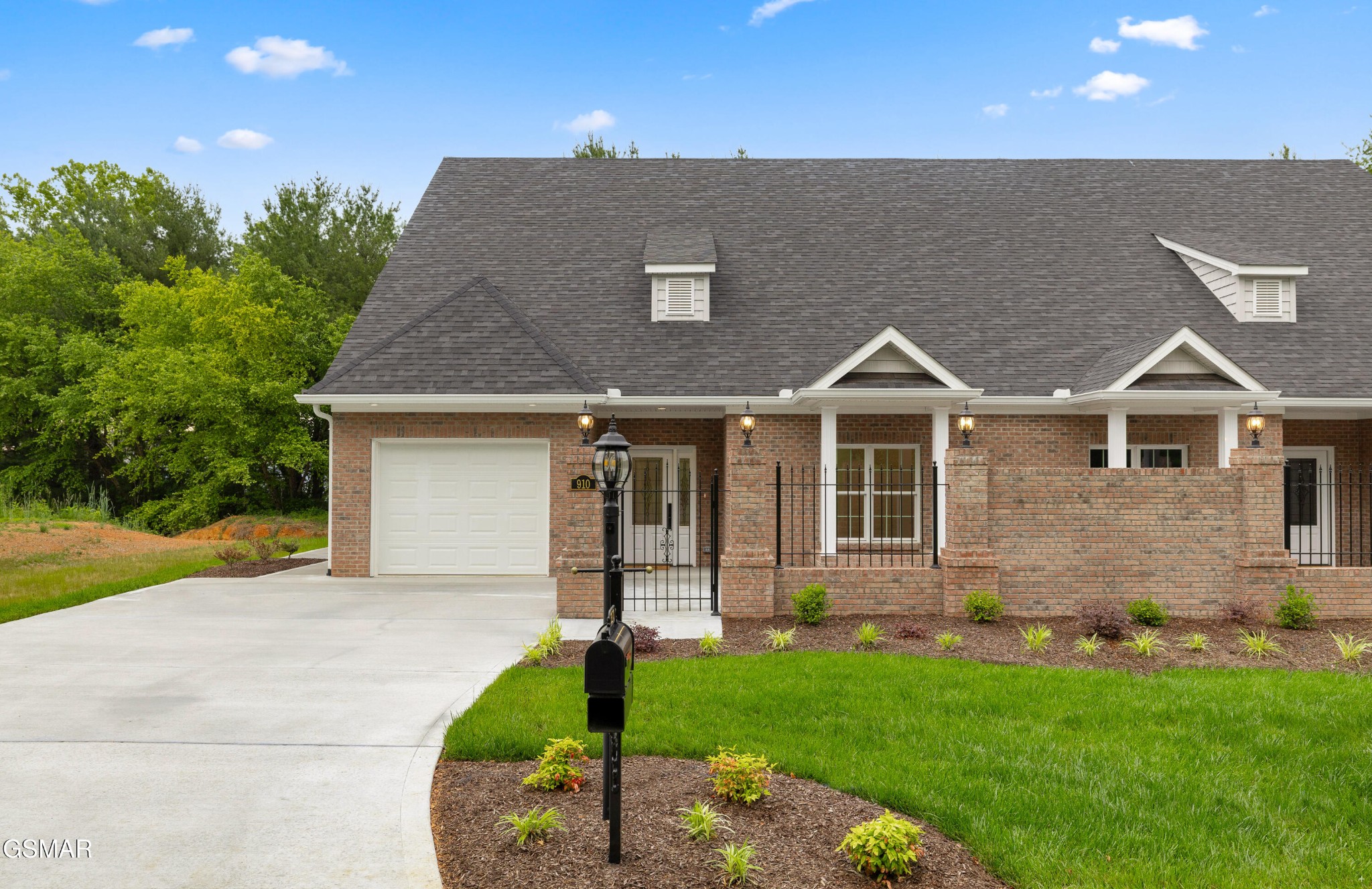 910 Fine Glen Drive