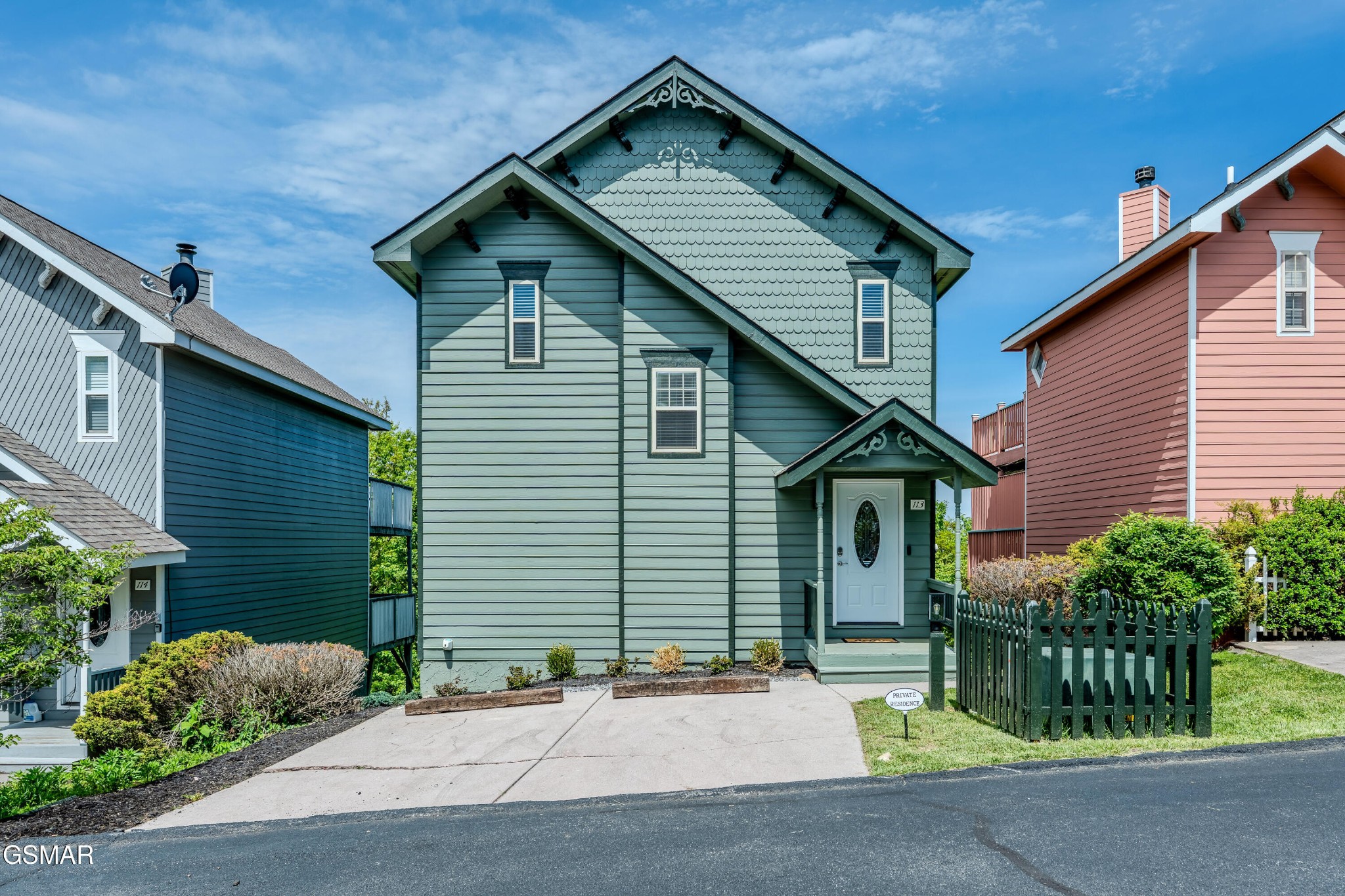 1386 Ski View Drive