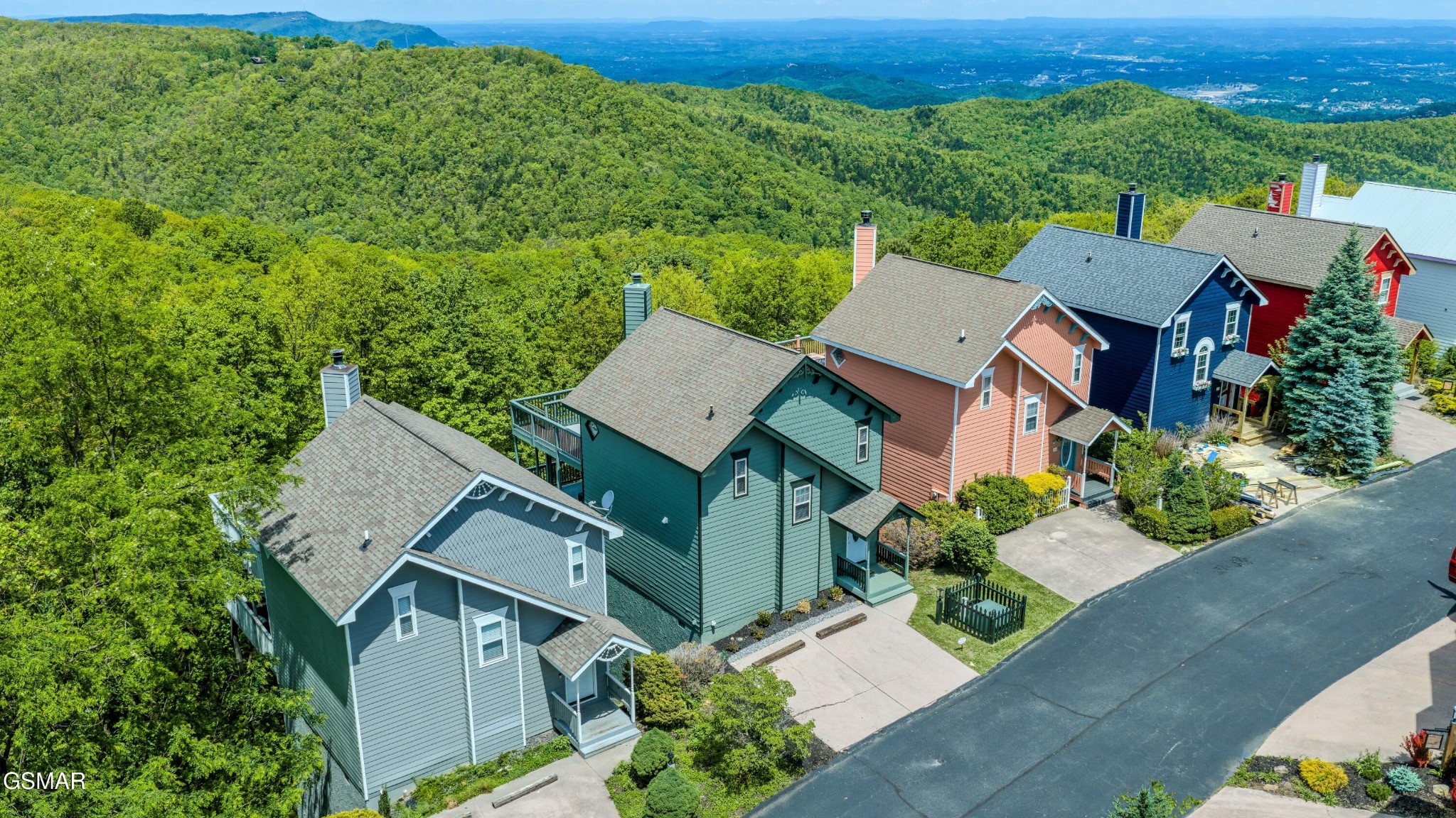 1386 Ski View Drive