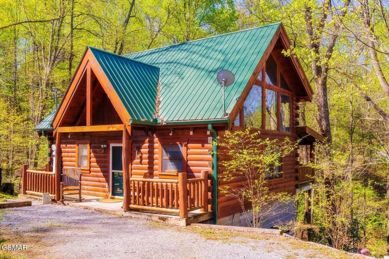 2449 Cedar Pass