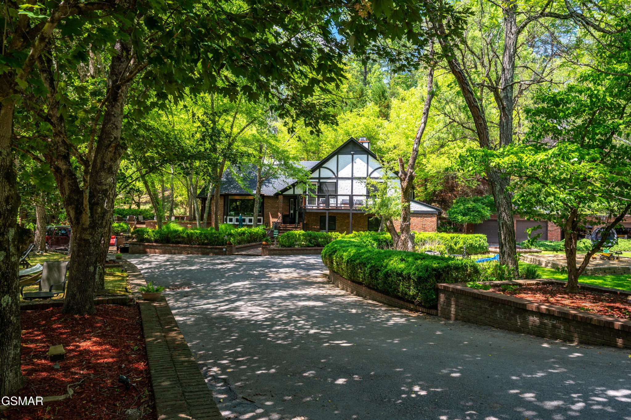 2315 Headrick Lead