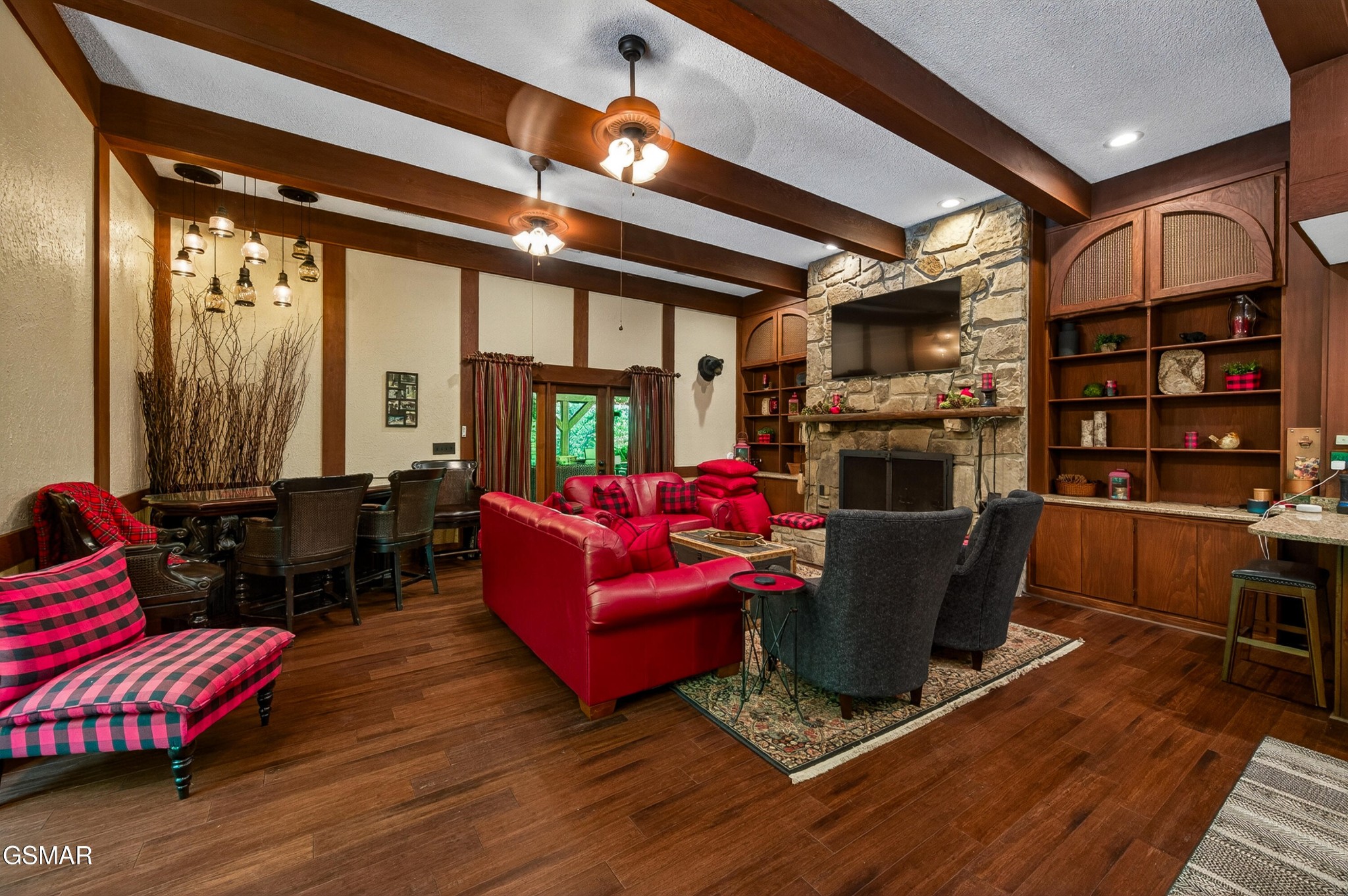1116 Ski Mountain Road