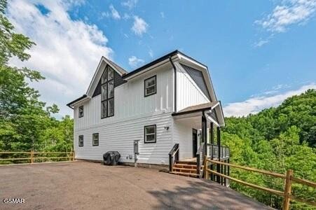 821 Sunshine Trail