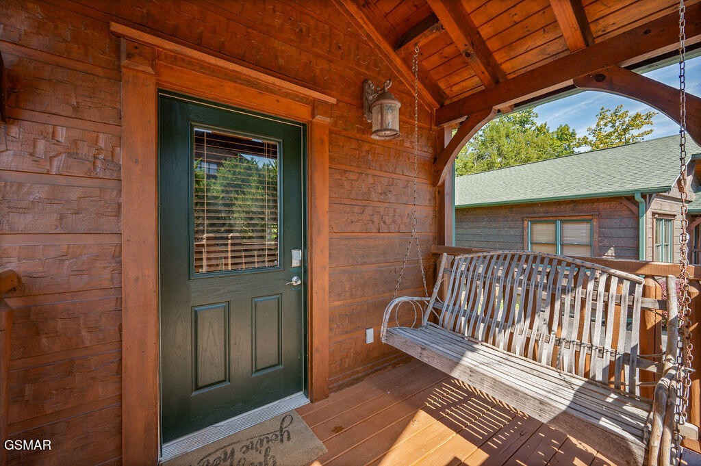 834 Great Smoky Way