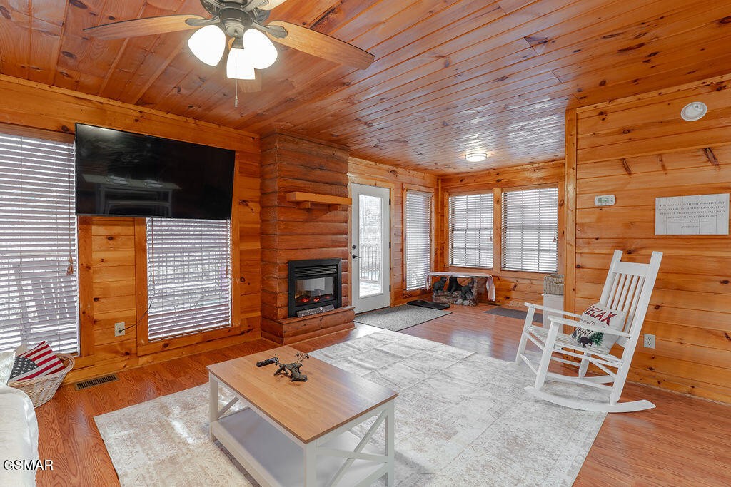 1220 Sugar Loaf Road