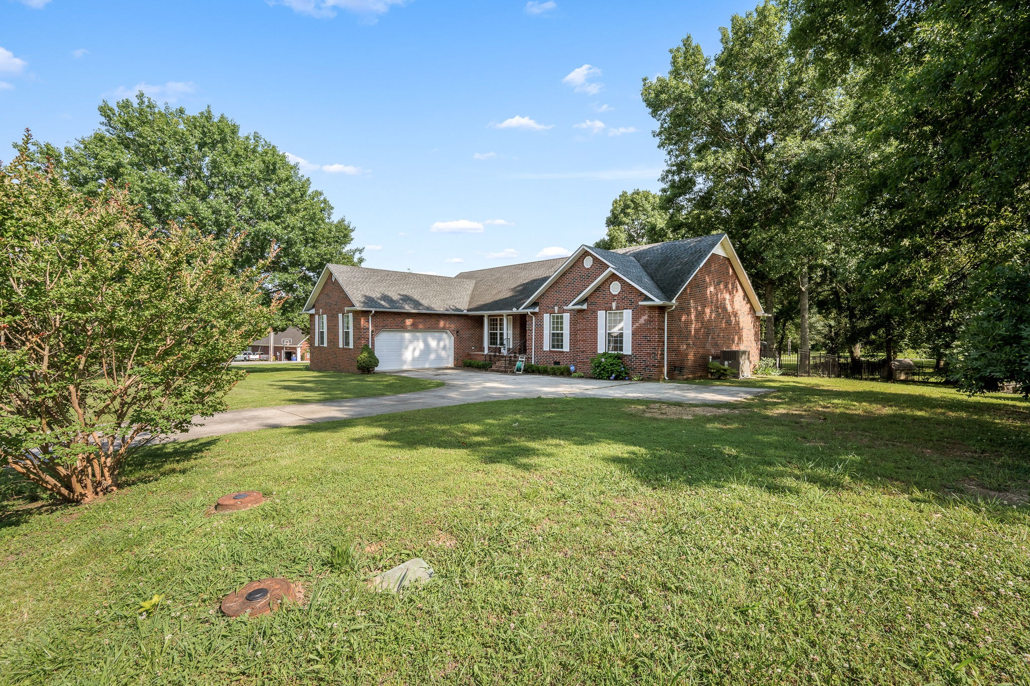 113 Stonegate Circle