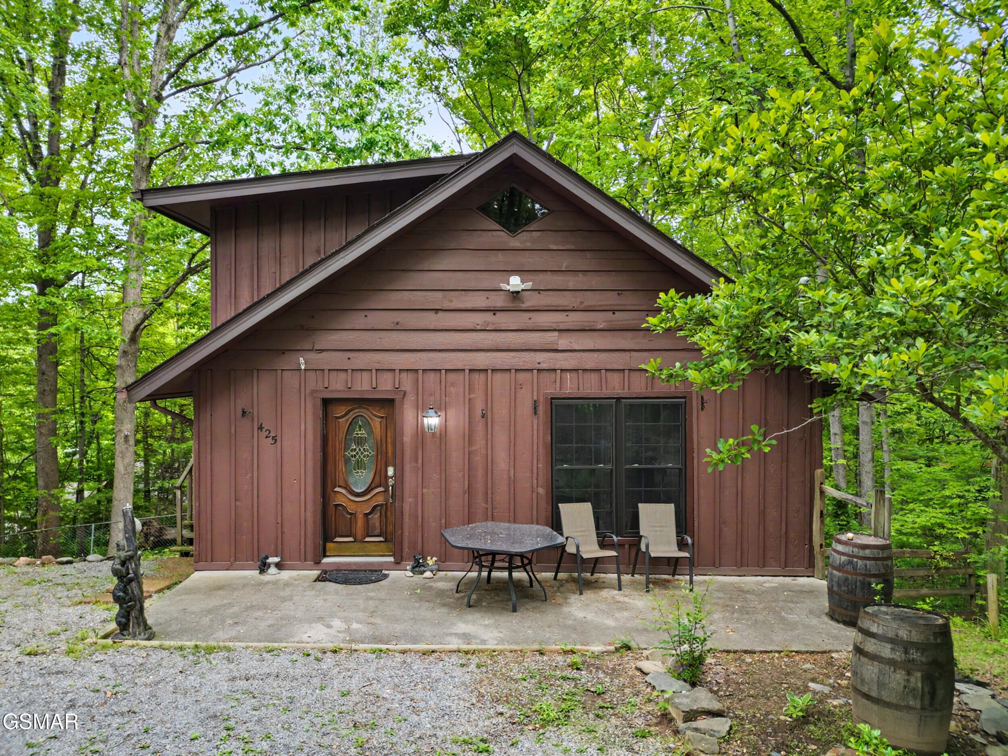 425 Hemlock Lane