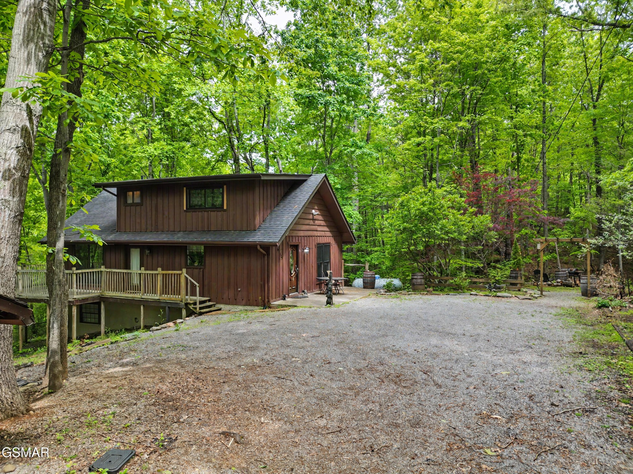 425 Hemlock Lane