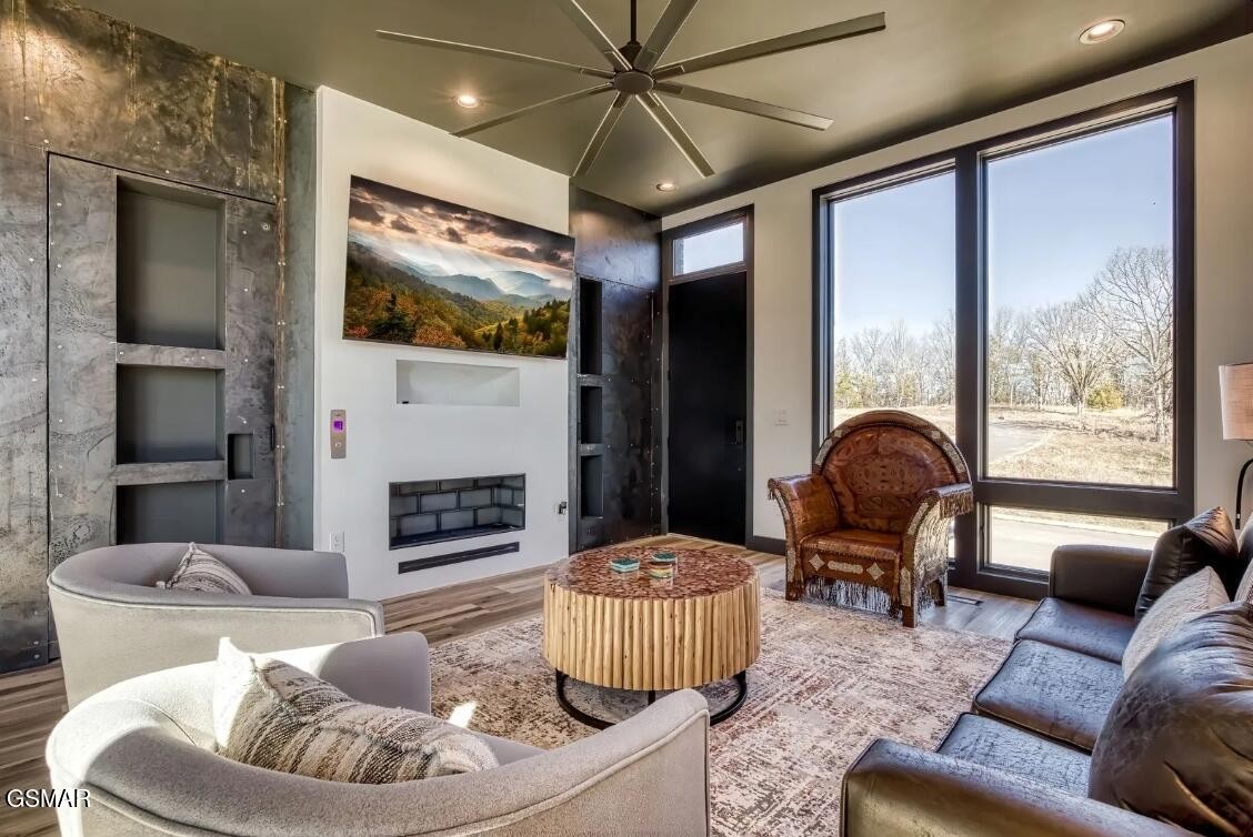 210 Granite Drive