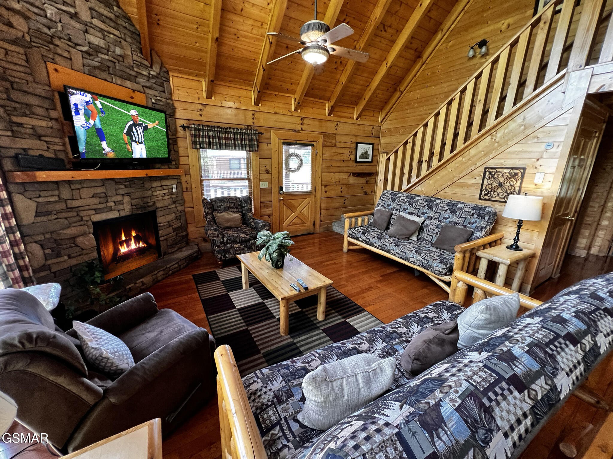 3216 White Falcon Way