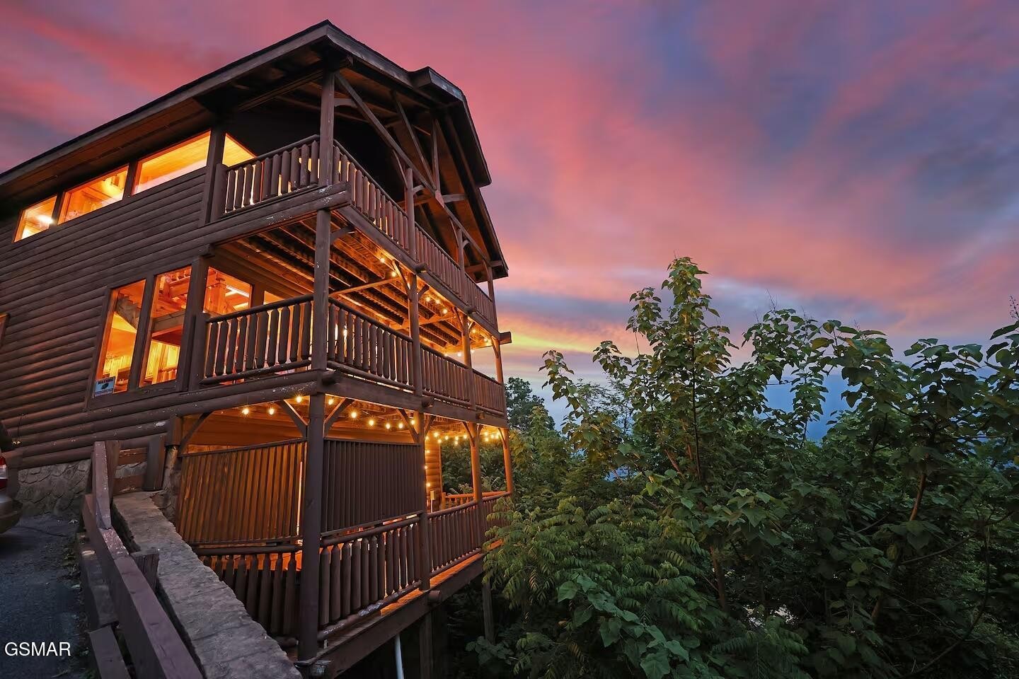 1154 Villa Overlook Way