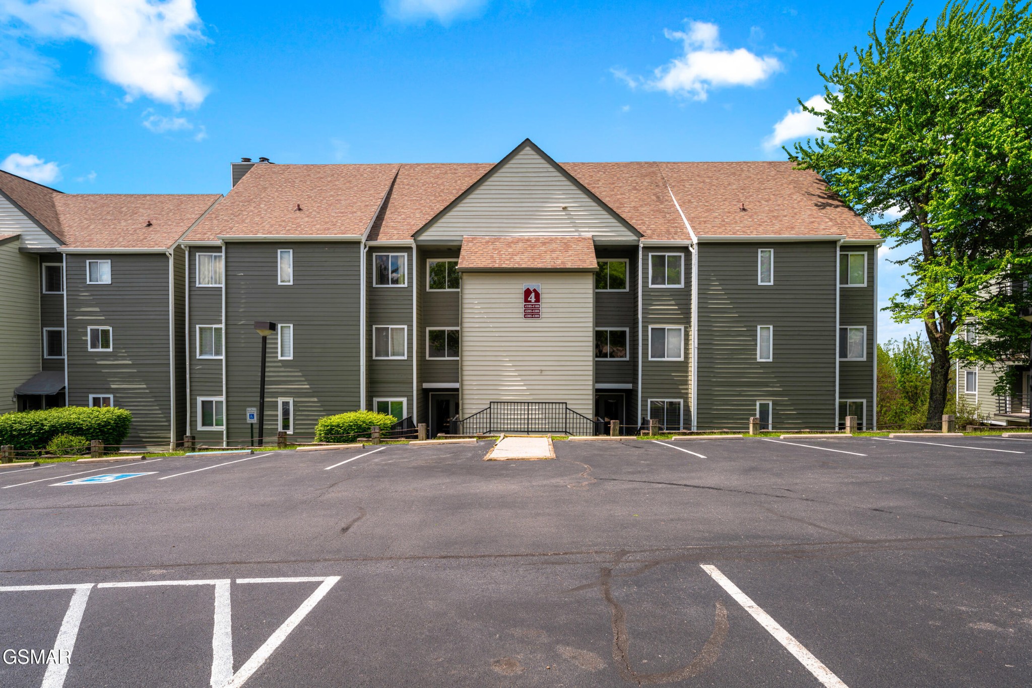 1260 Ski View Drive