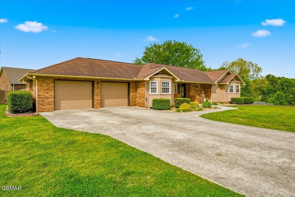 209 LaVista Drive