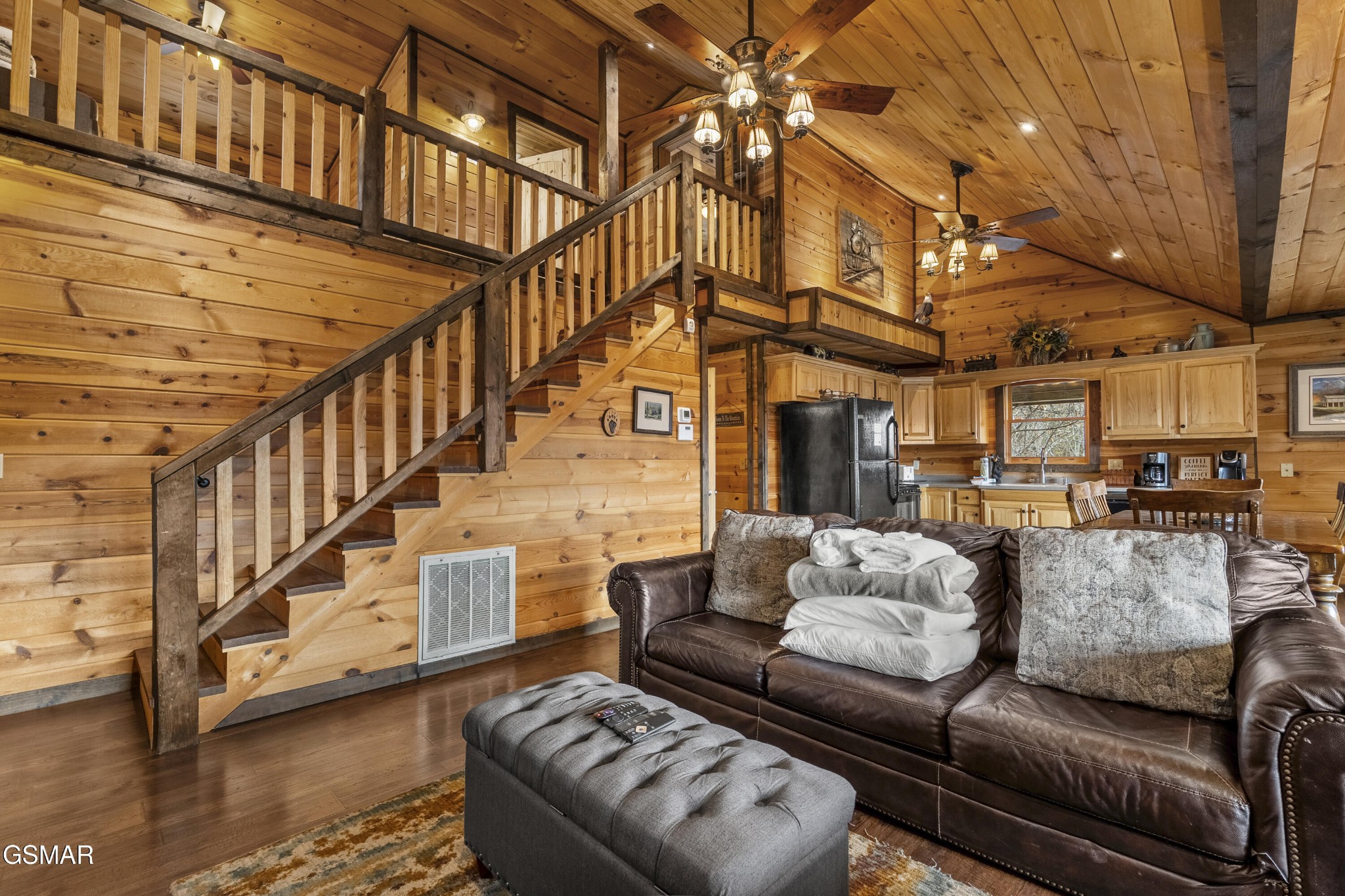 1625 Bear Claw Way