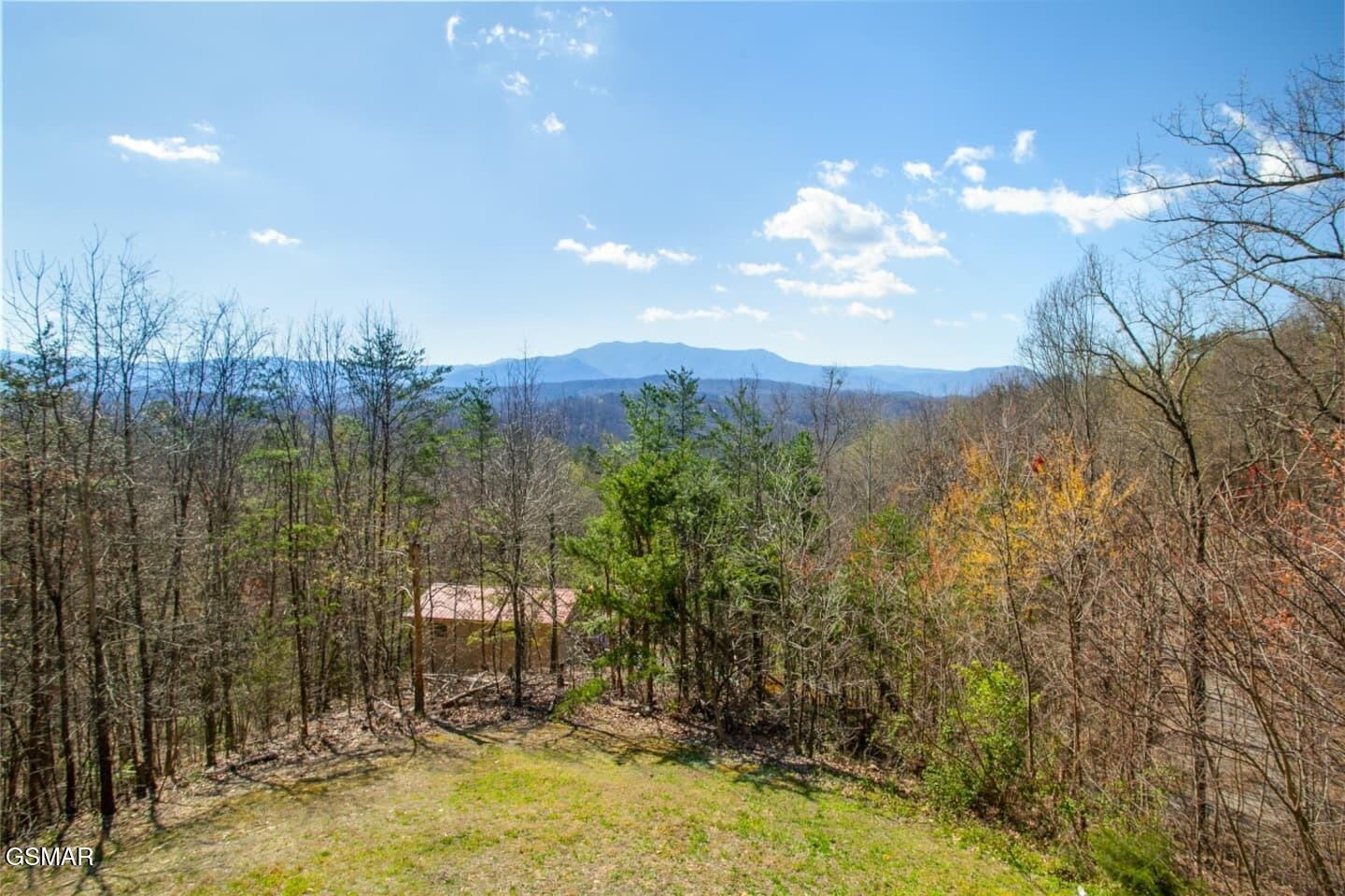1625 Bear Claw Way
