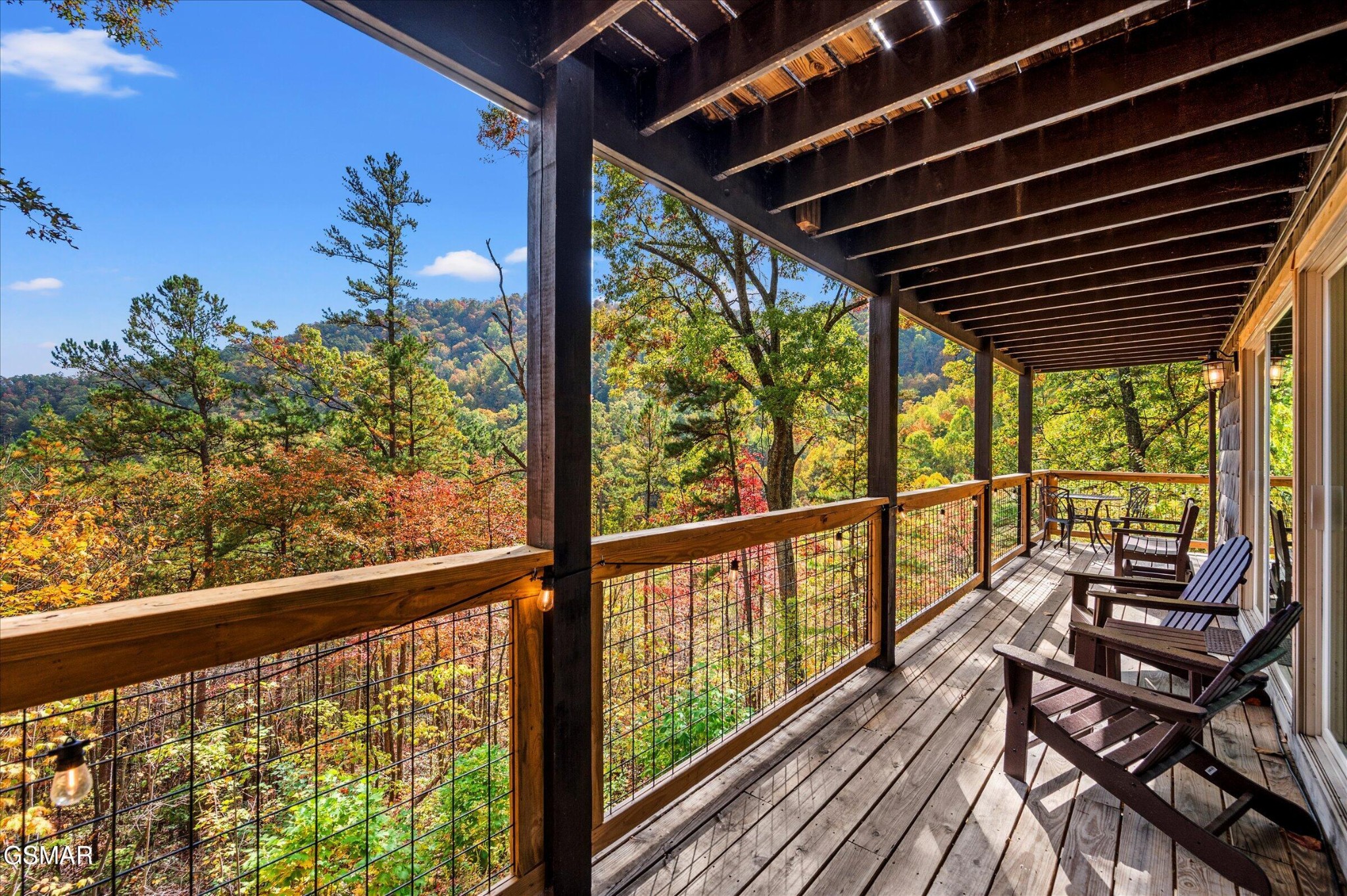 2758 Overholt Trail