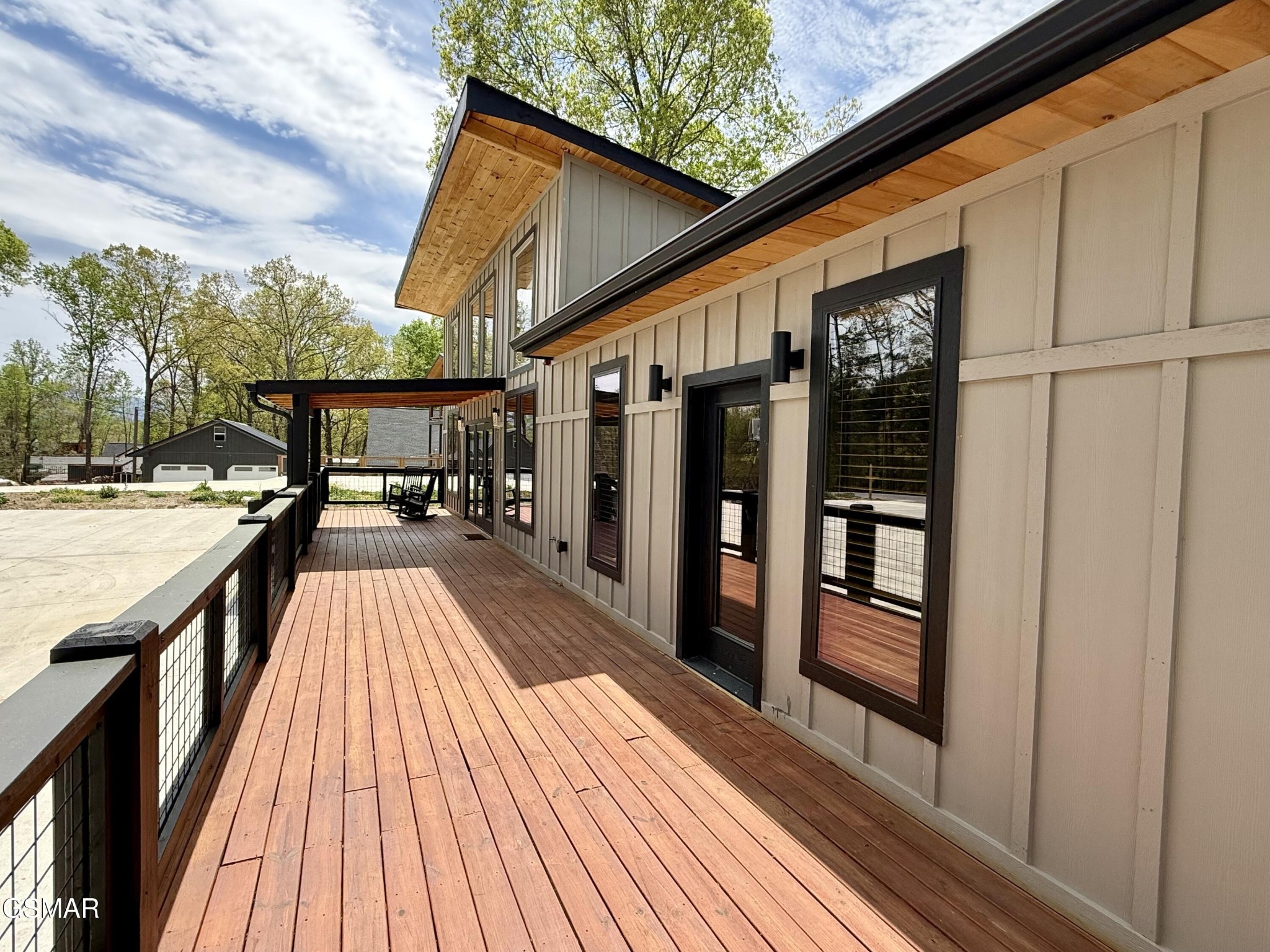 725 Timberlake Circle