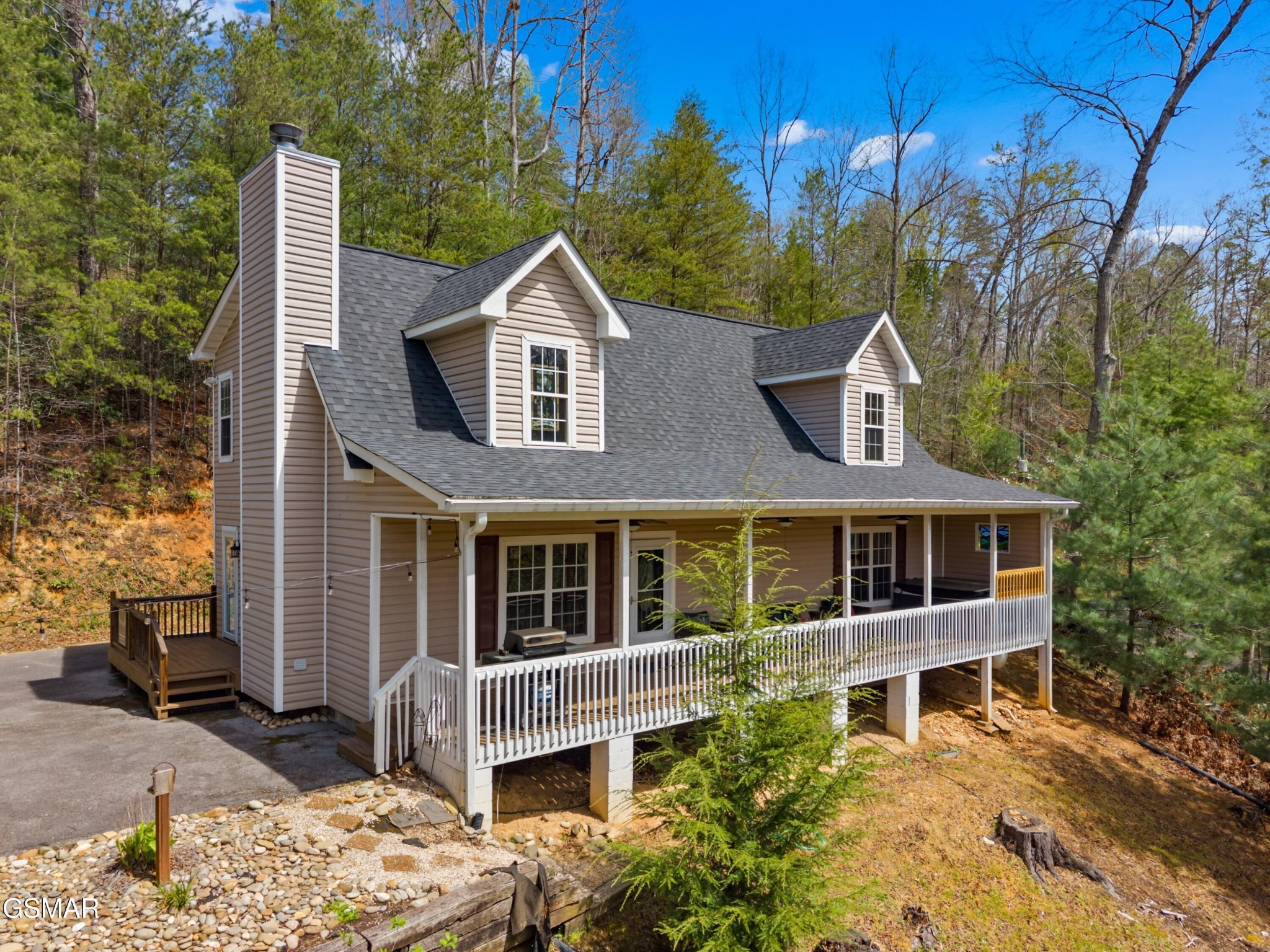 2129 Duck Pond Lane