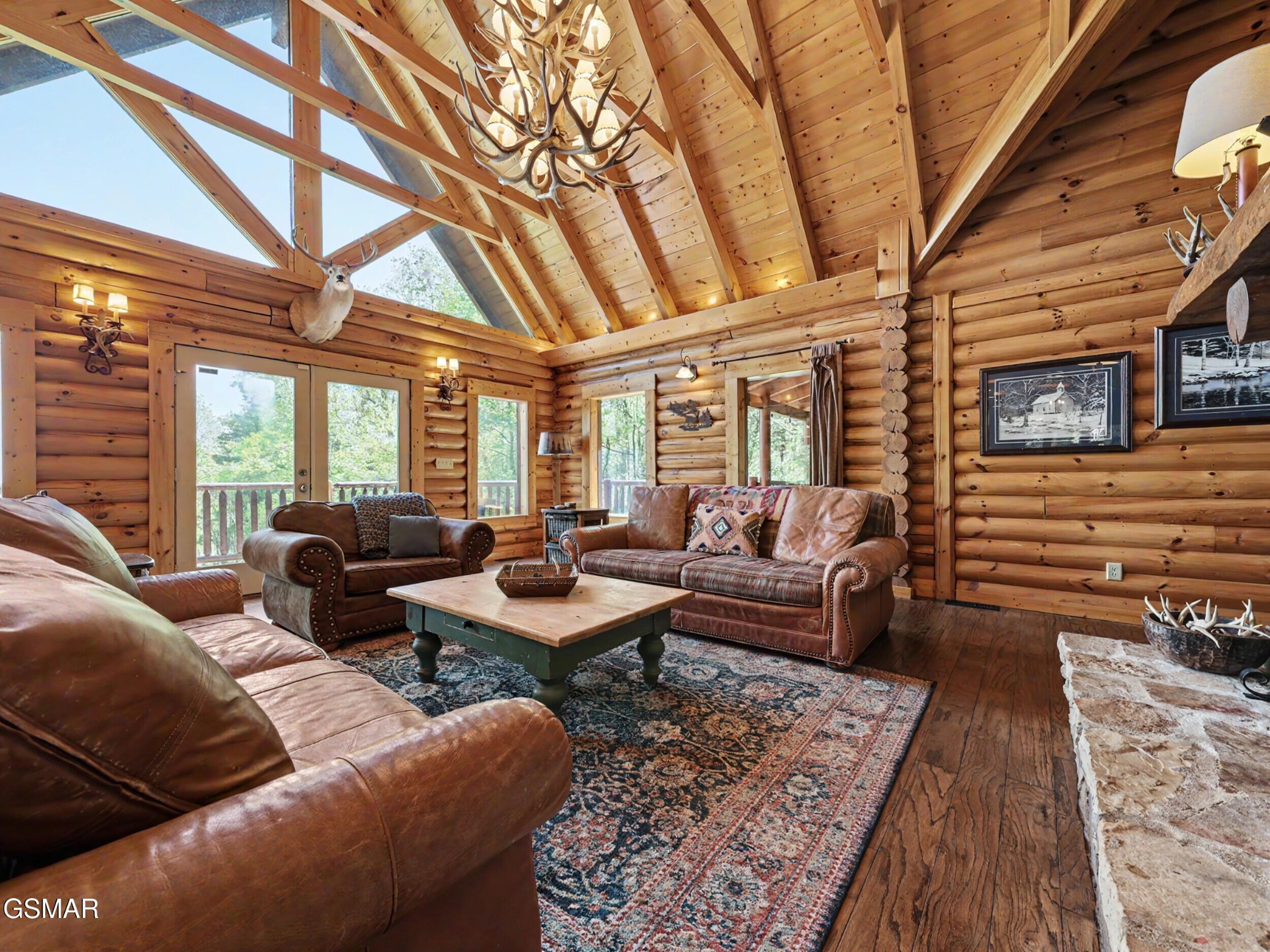 2414 Walnut Cove Way